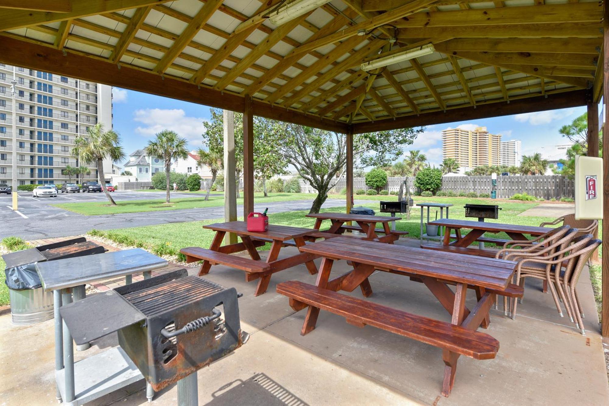 Holiday home Commodore #703 By Book That *
