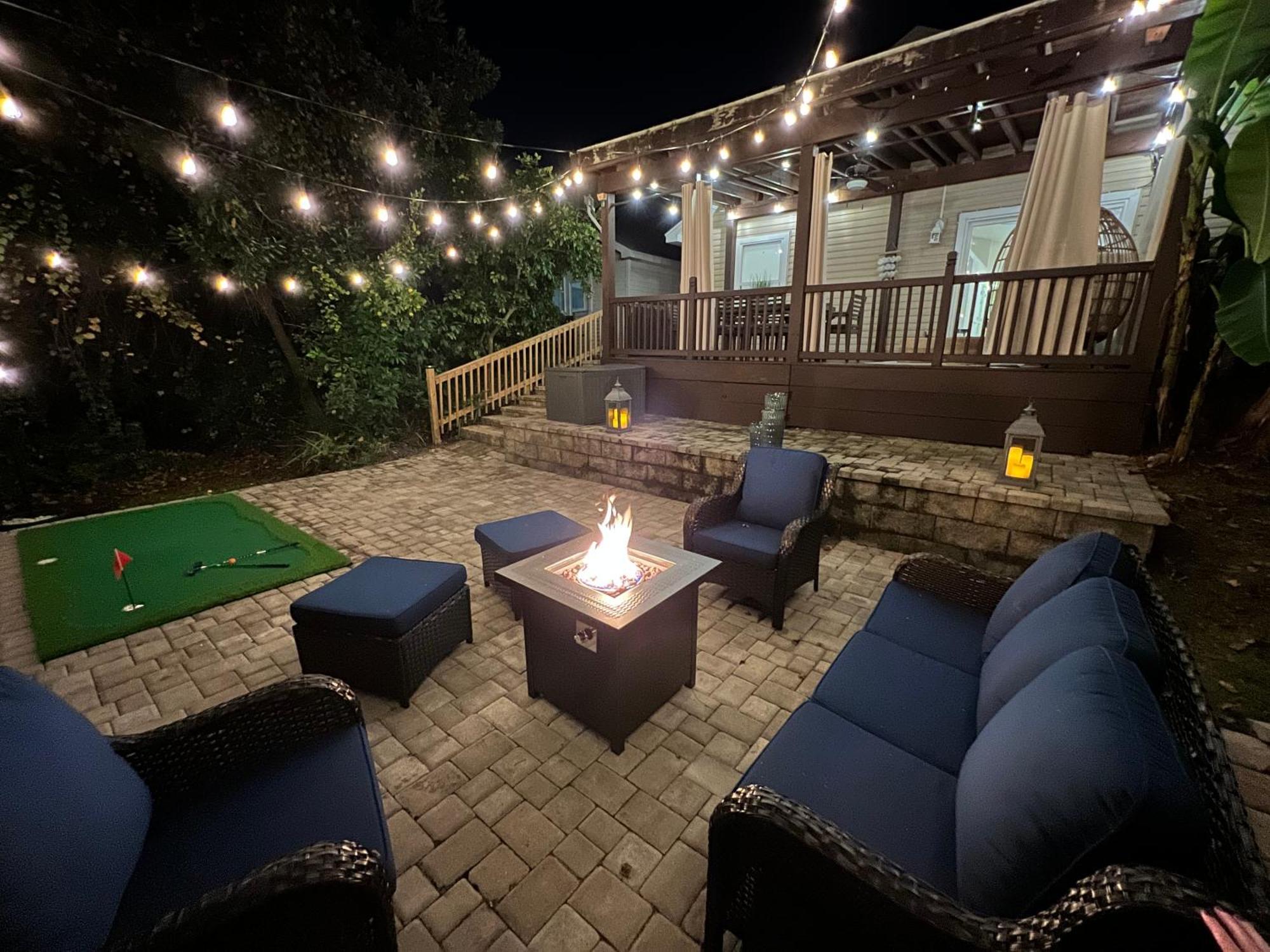 Holiday home Bliss Awaits! - Beach, Pools, Tiki-deck, Arcade, Putting Green, Family Fun! *
