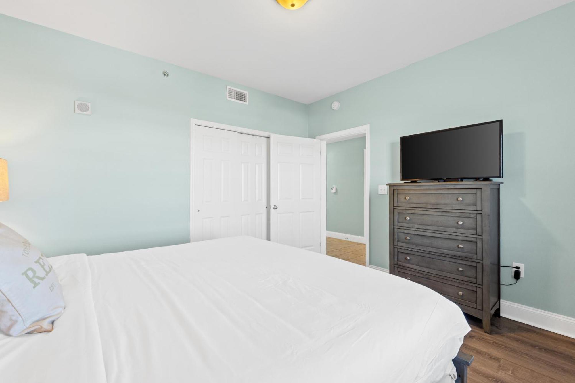 Laketown Wharf #1321 By Book That * Panama City Beach