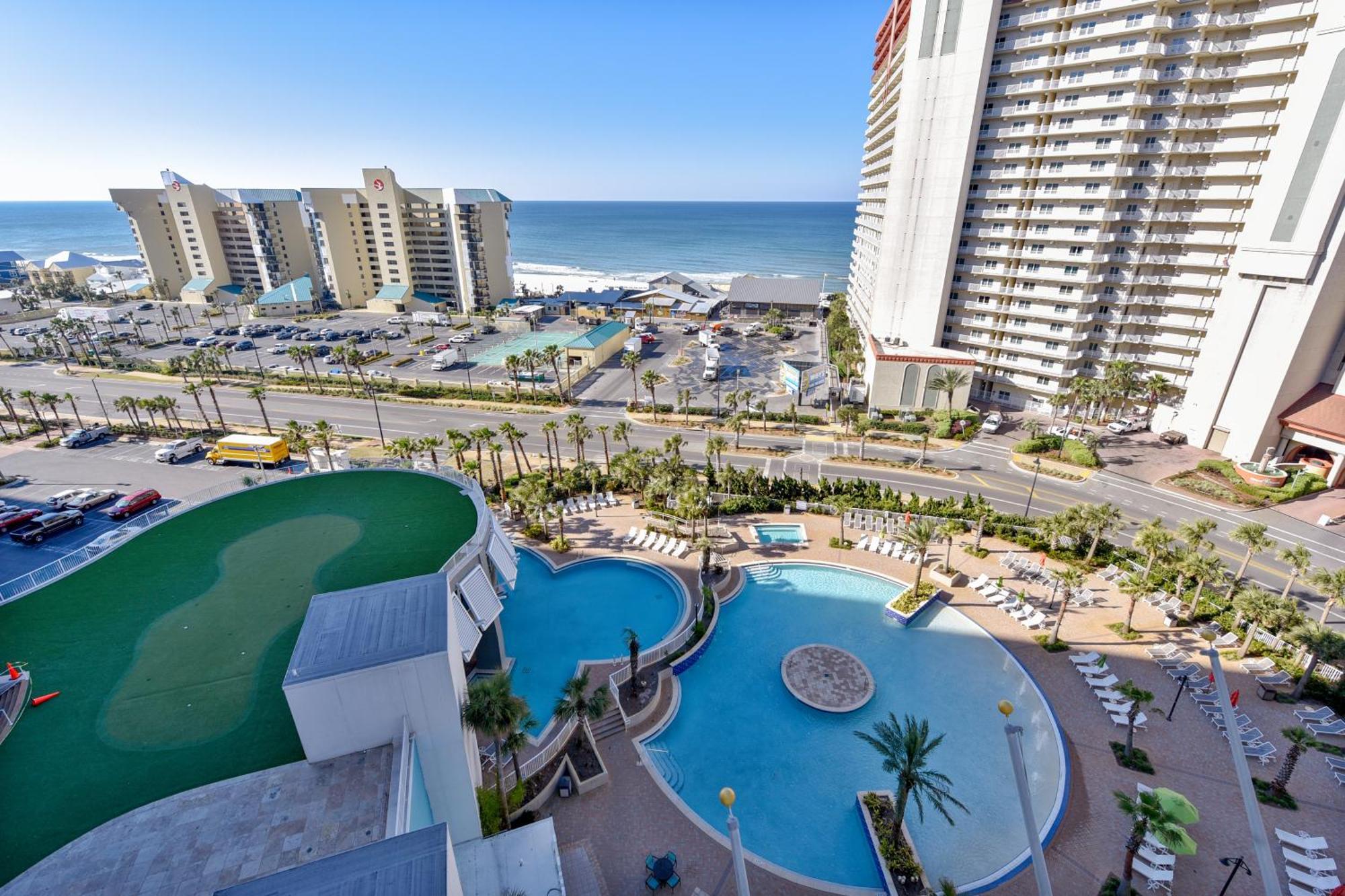 Laketown Wharf #1321 By Book That
