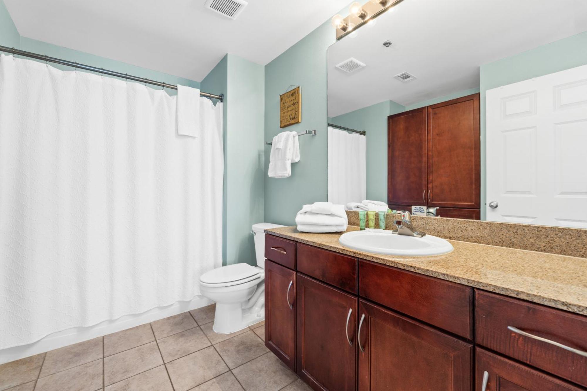 Laketown Wharf #1321 By Book That