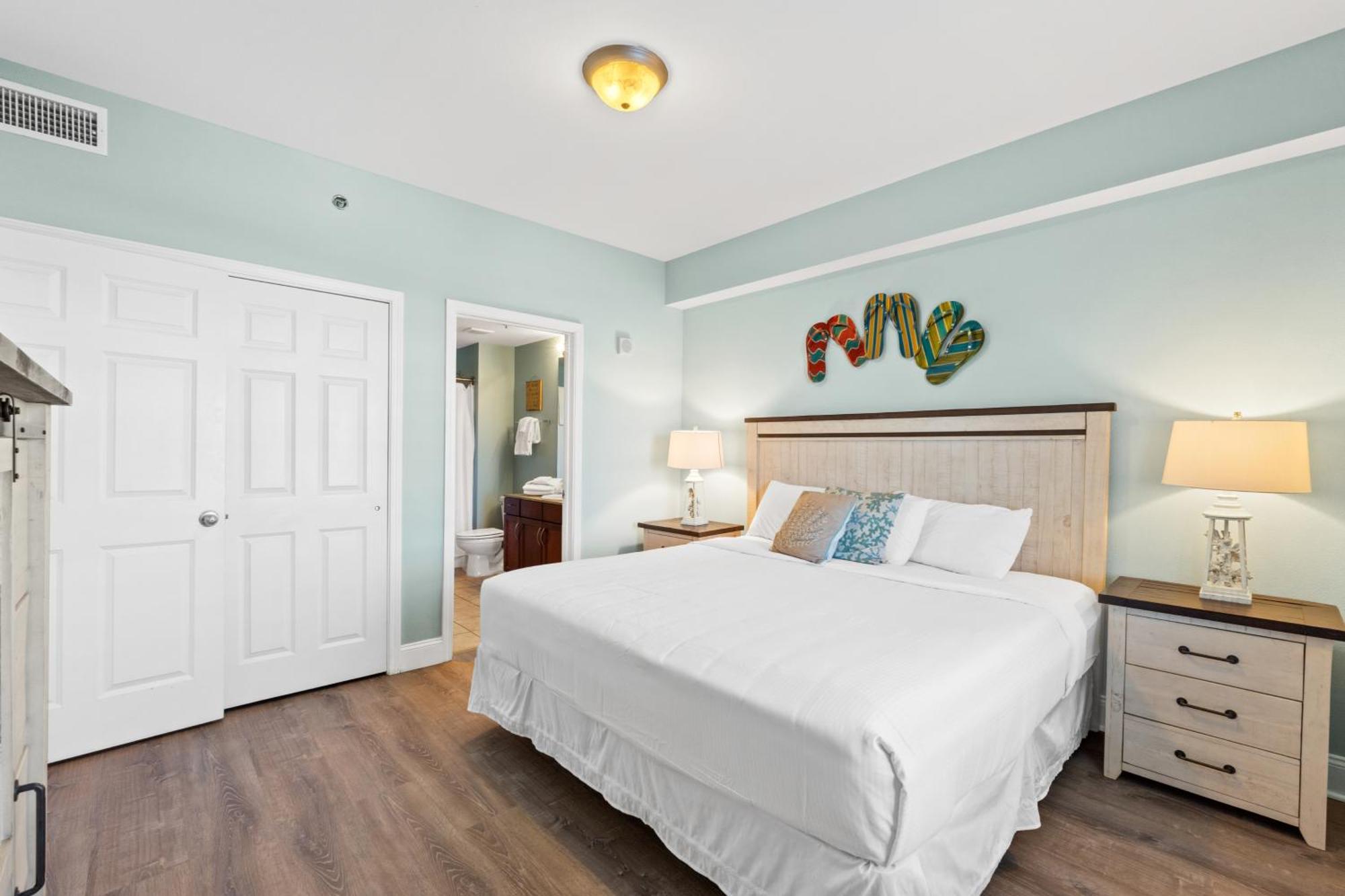 Holiday home Laketown Wharf #1321 By Book That