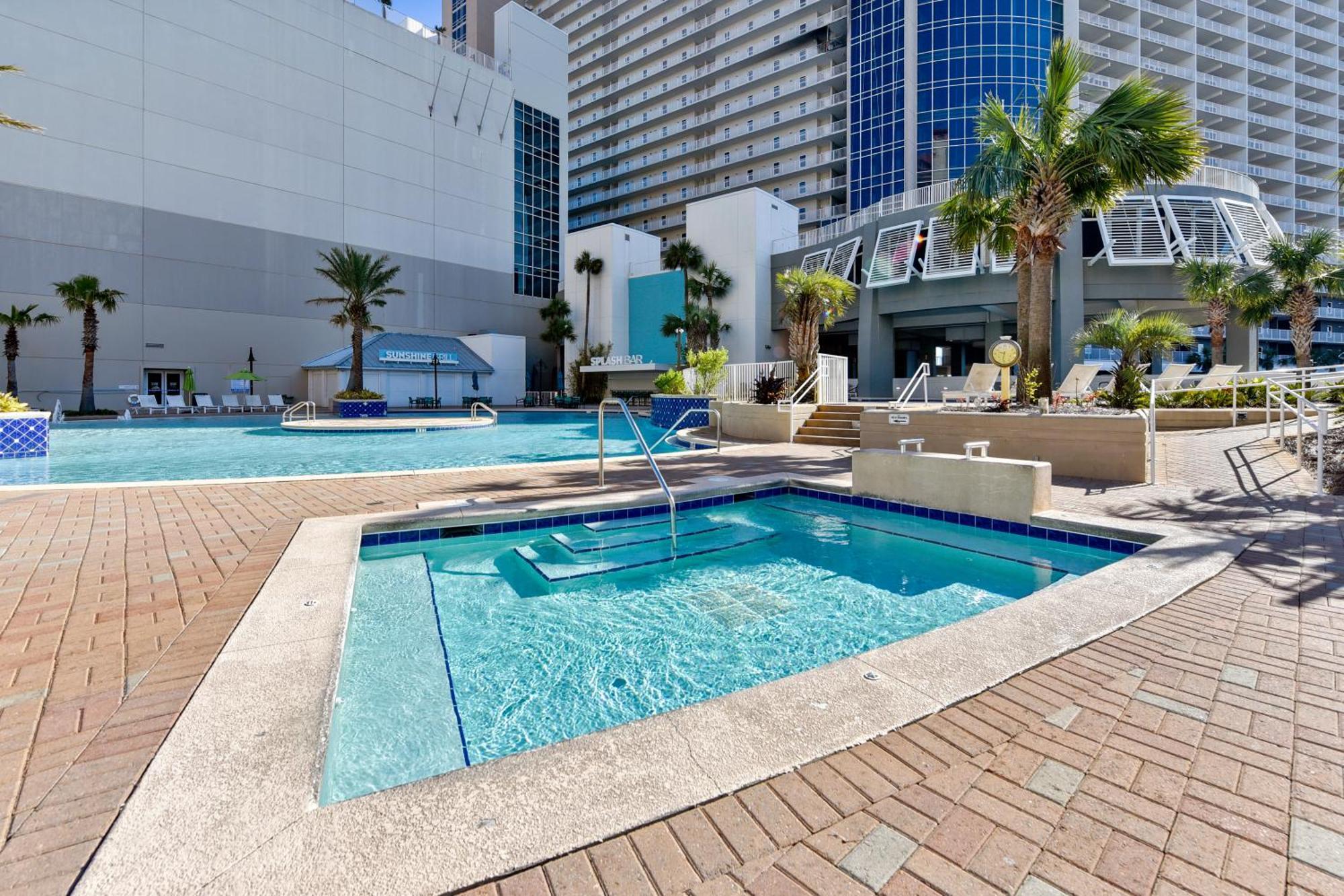 Holiday home Laketown Wharf #1321 By Book That Panama City Beach