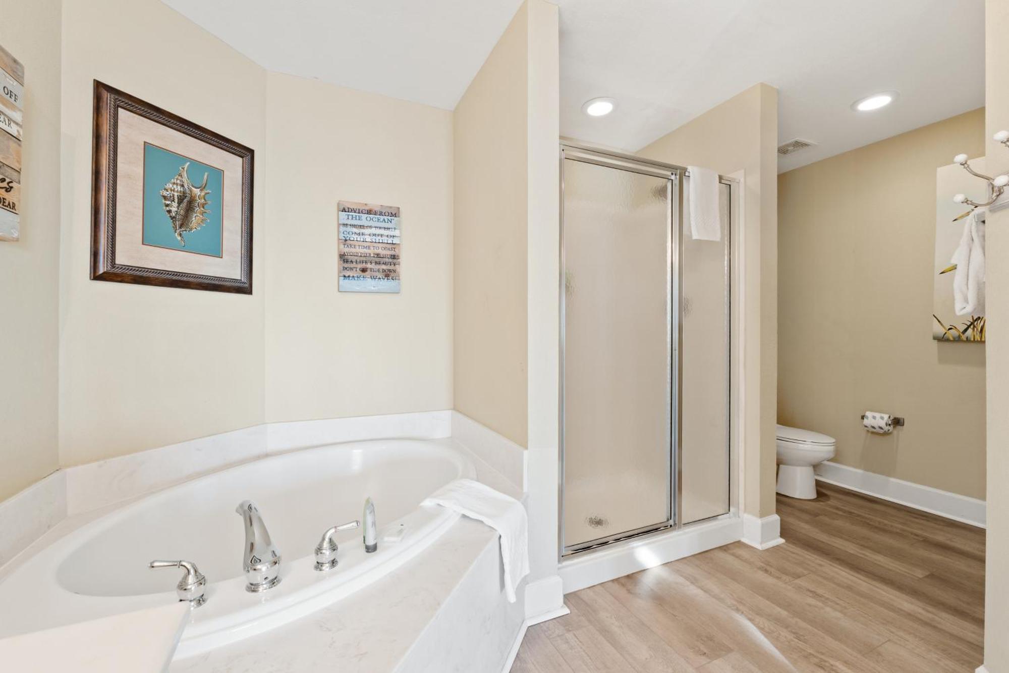 Holiday home Tidewater #1008 By Book That *