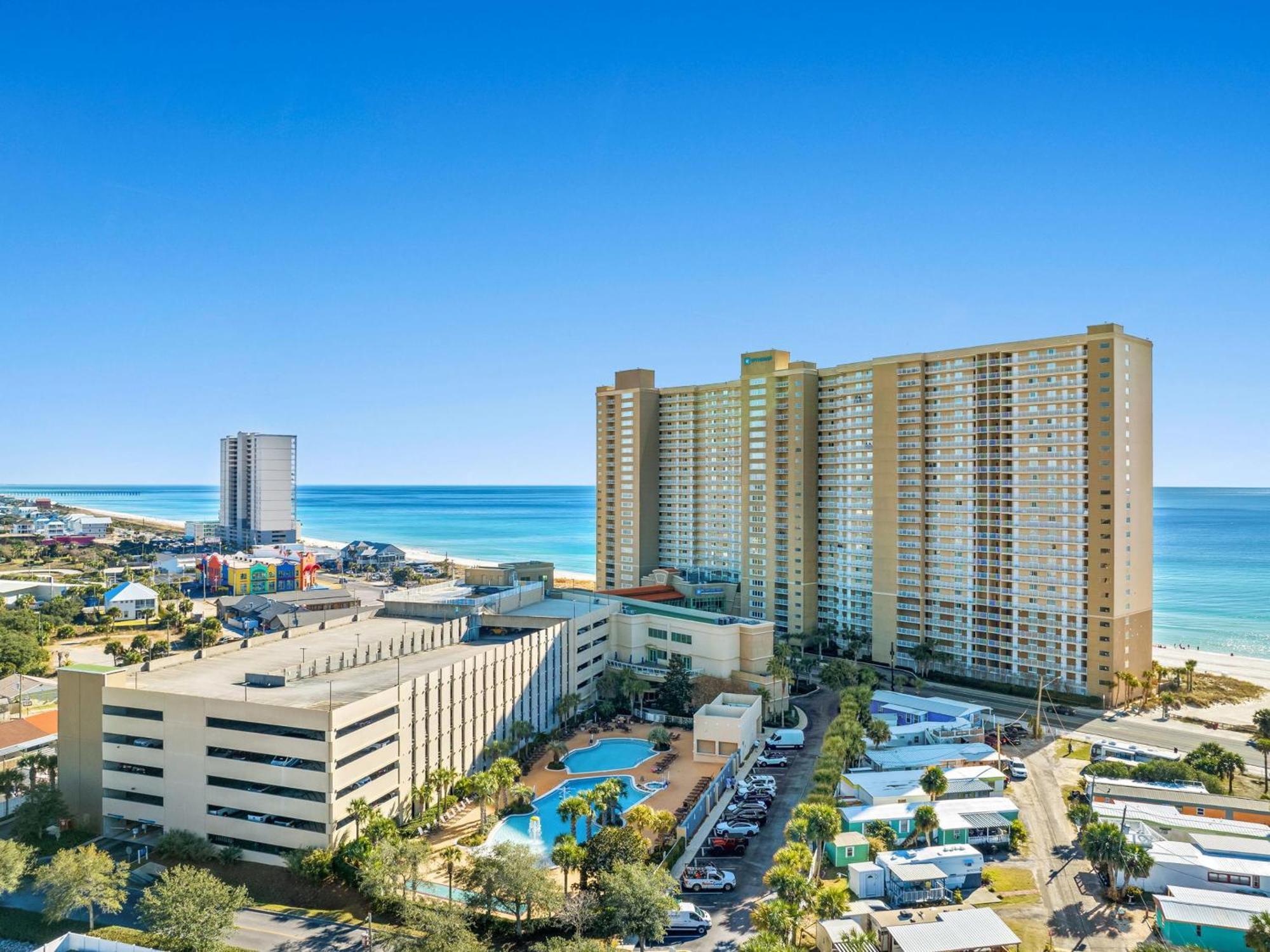 Emerald Beach 1032 Apartment