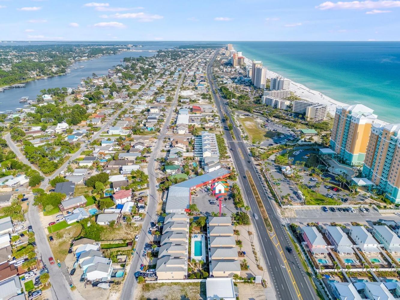 Sand Dollar Holler-pool-close To Beach And Shops! Villa *