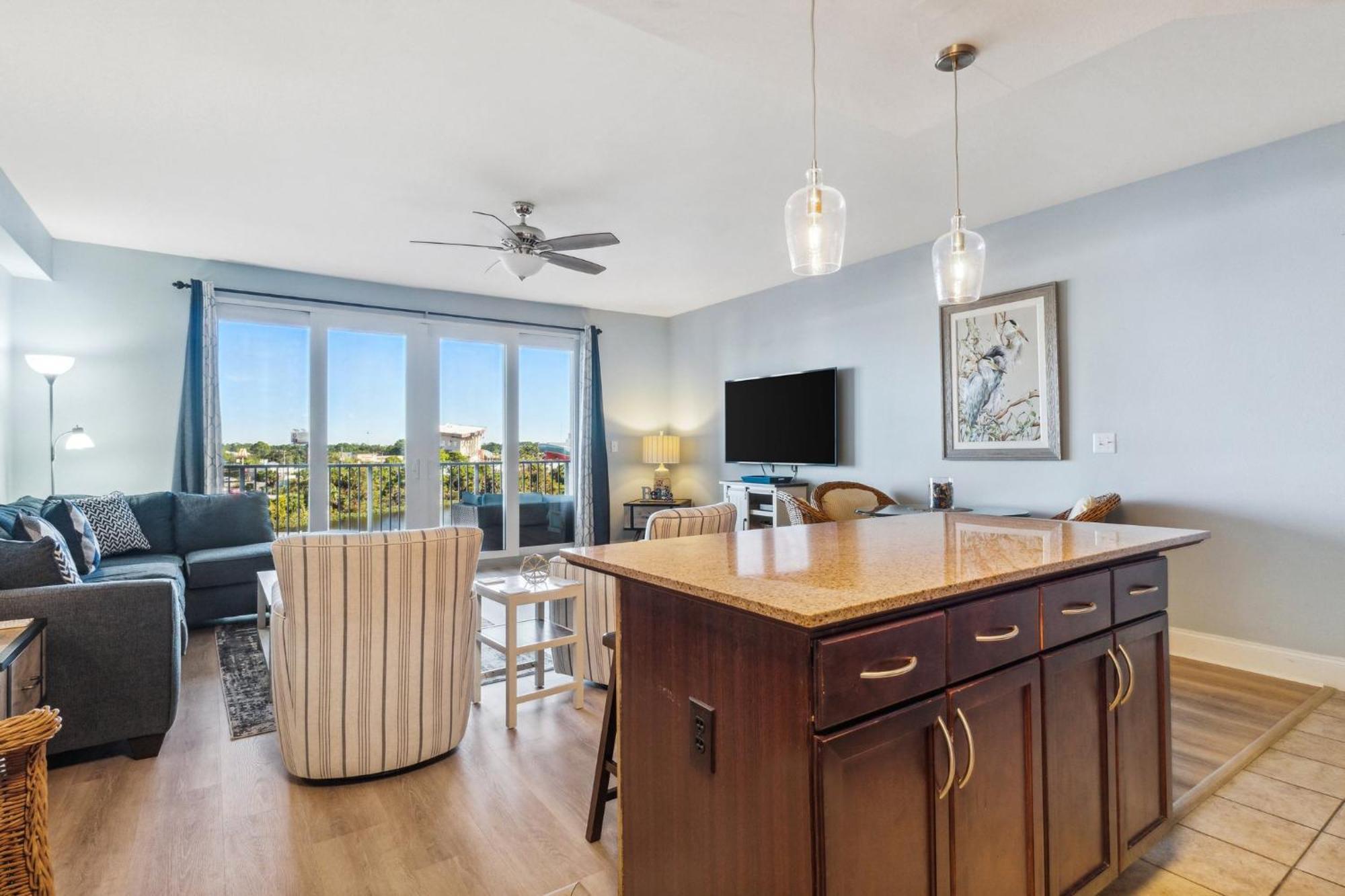 Holiday home Laketown Wharf #317 By Nautical Panama City Beach