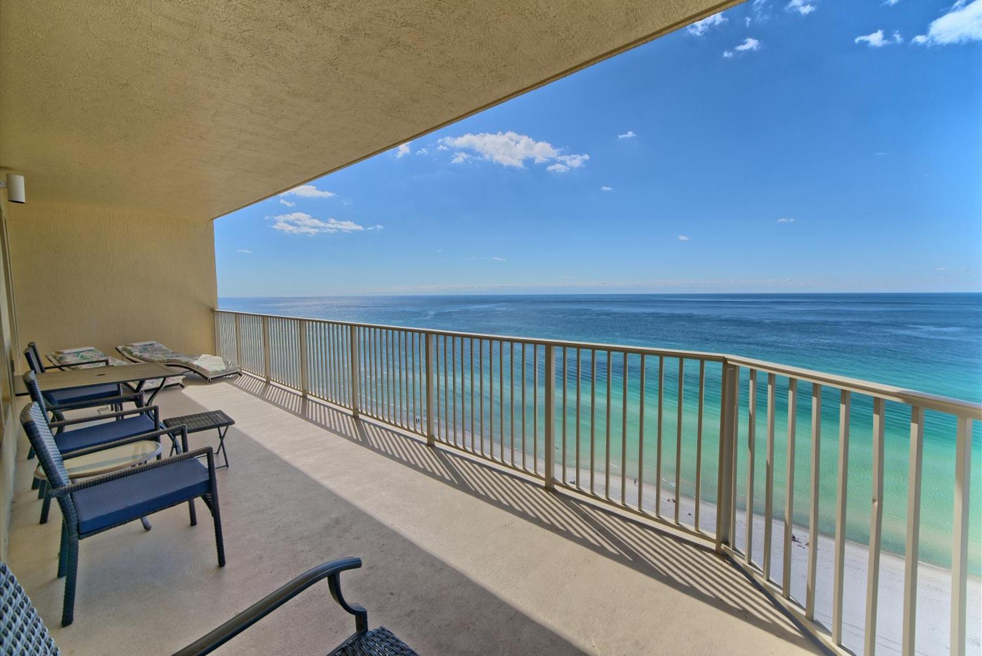 Spacious Tropical At 17th Floor With And Pool Access - Unit 1707 Apartment Panama City Beach