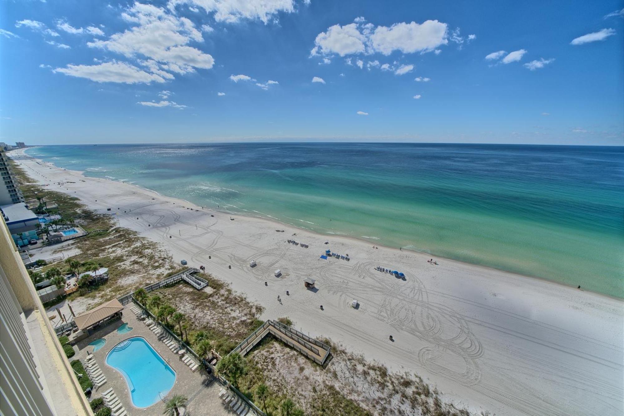 Spacious Tropical At 17th Floor With And Pool Access - Unit 1707 Panama City Beach