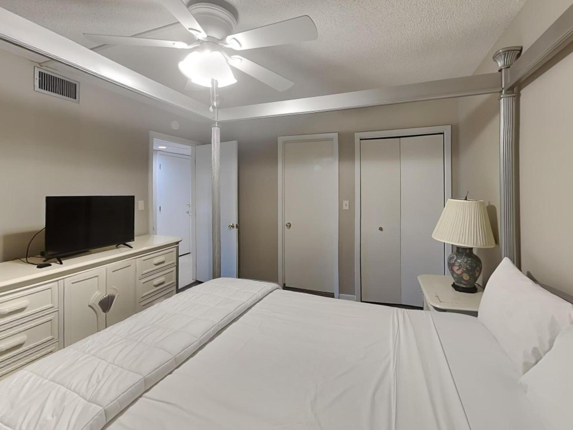Edgewater Tower 1 Unit 101 *