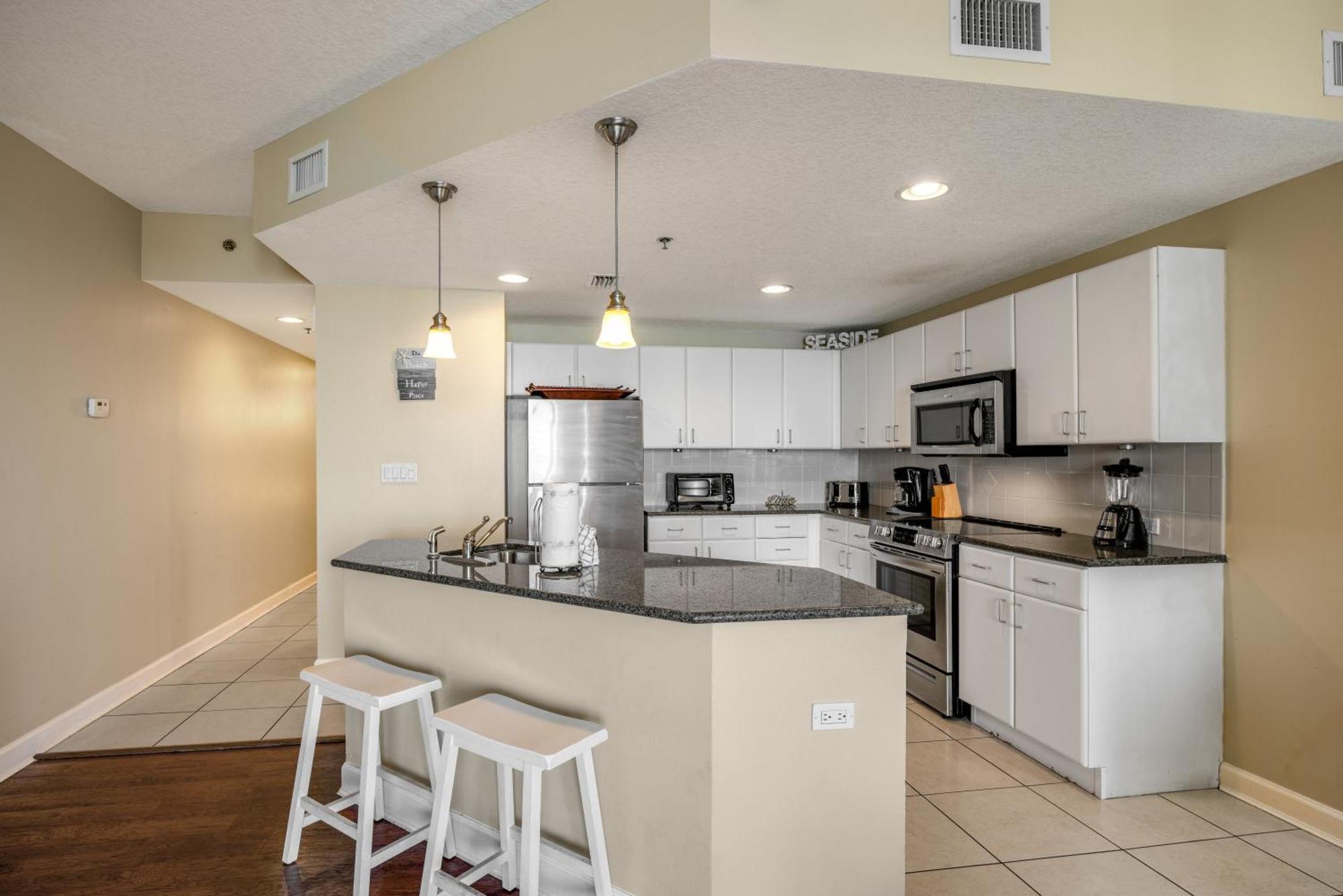 1 Bd Grand Panama 2-1002 ! Outstanding Views And Amenities! Holiday home *