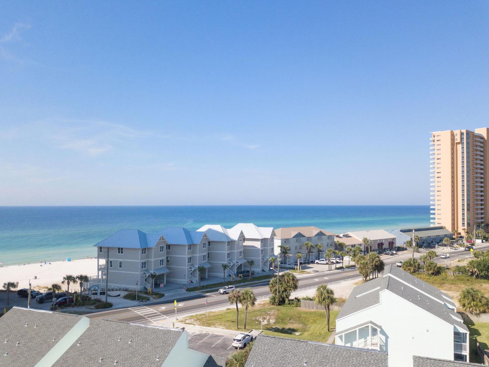 Pcb Pearl West Ii Apartment