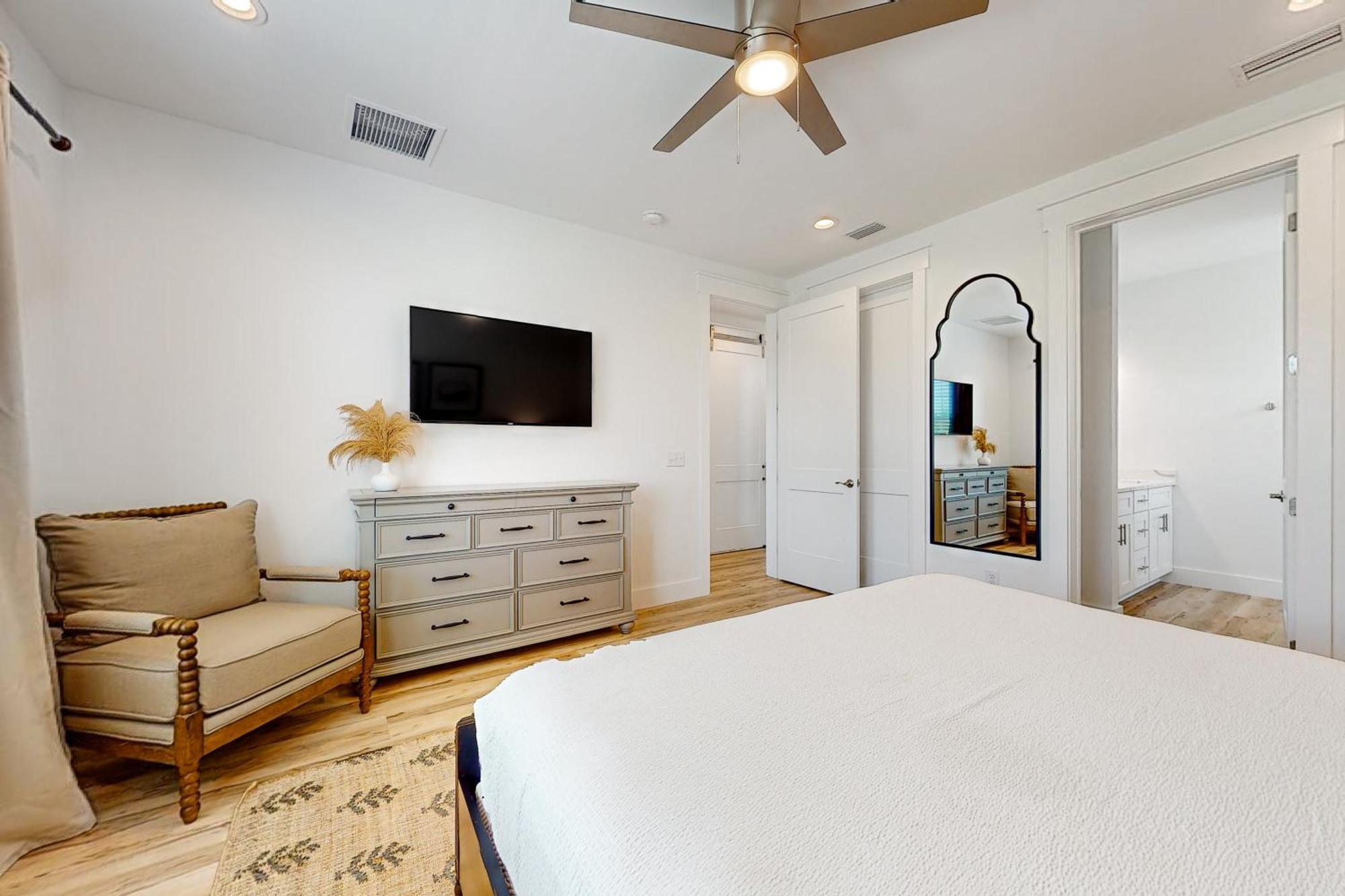 Lyndell Lane Leisure * Panama City Beach