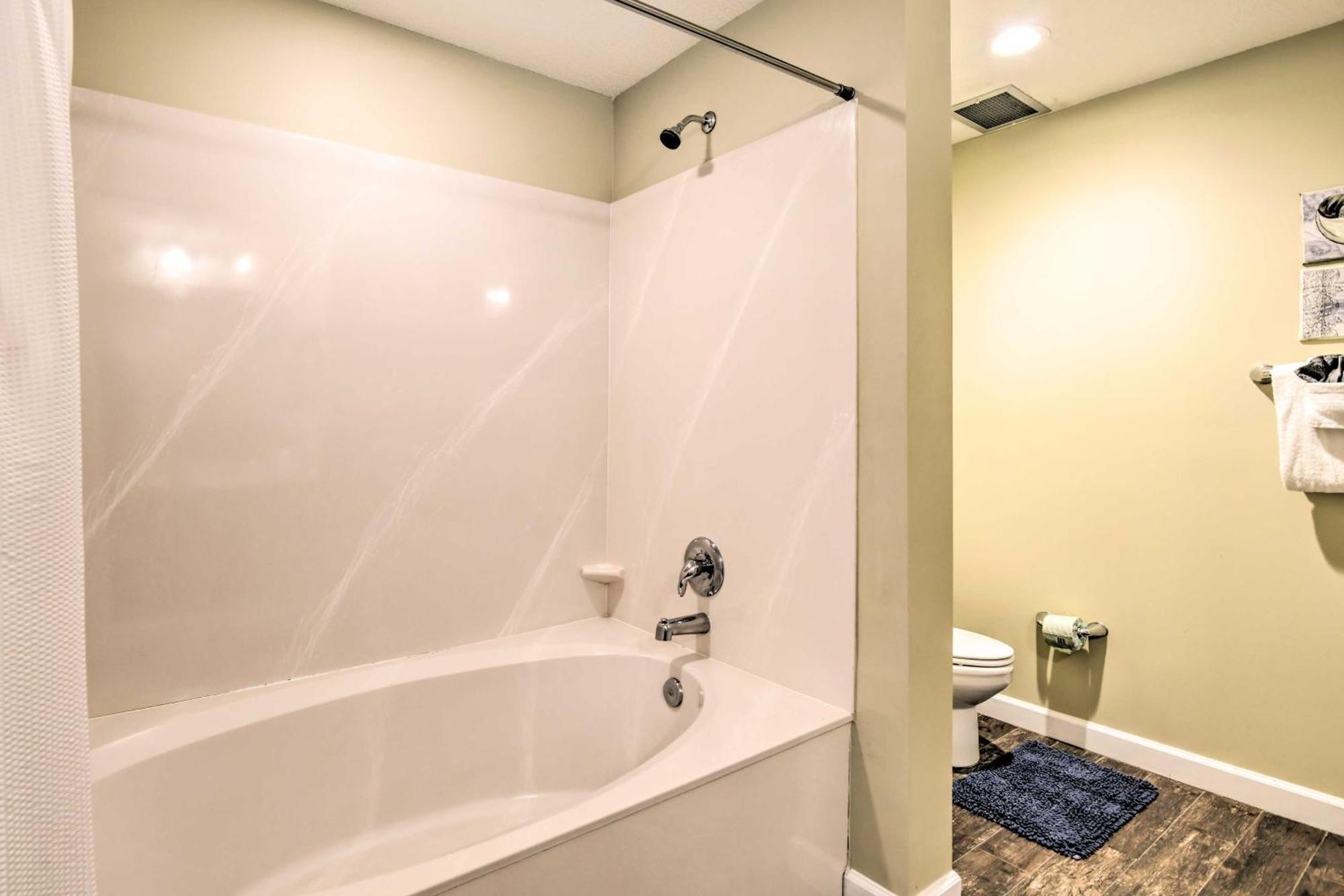Oceanfront Pcb With Gulf Views And Pool Access! Apartment Panama City Beach