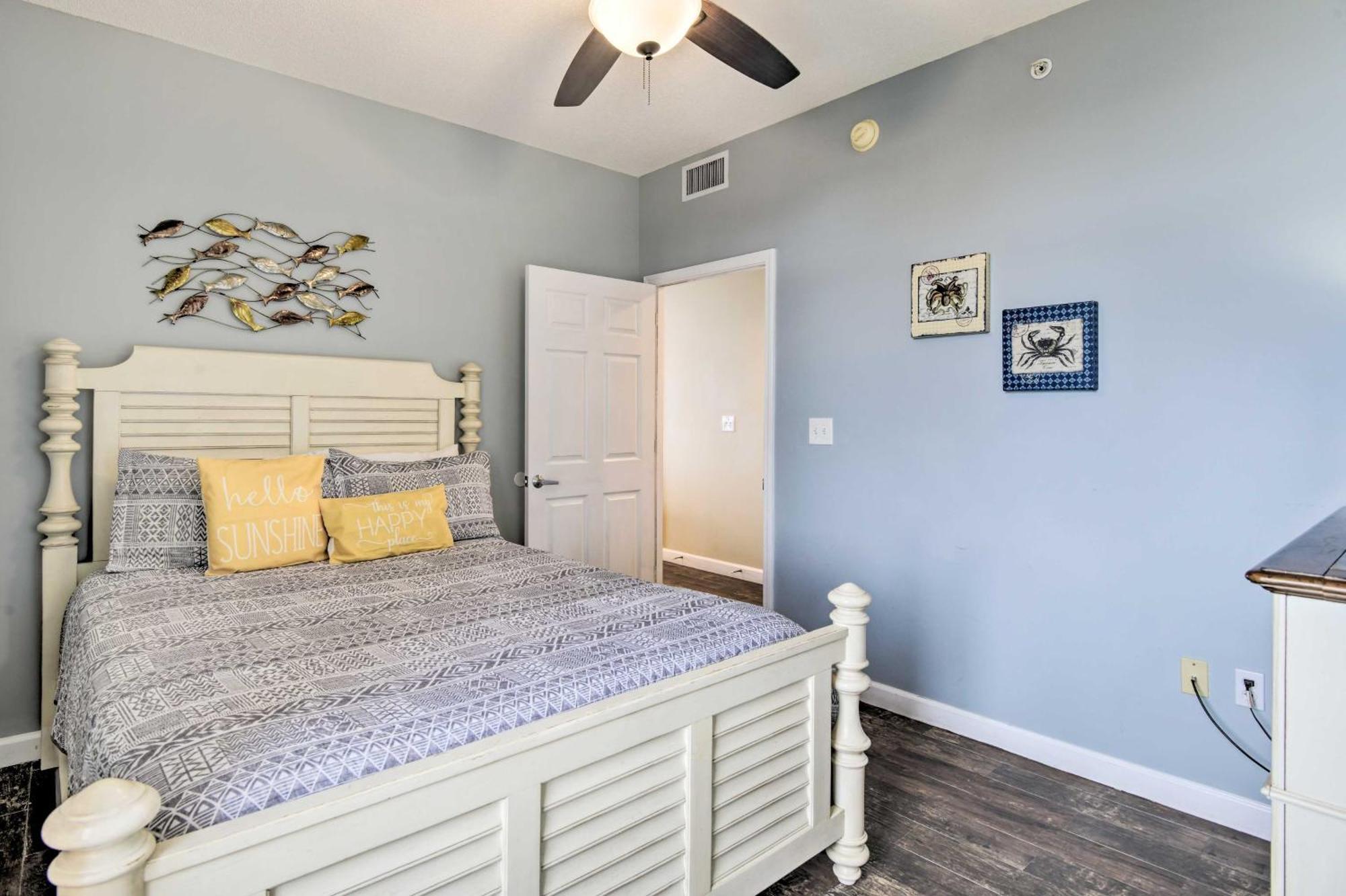 Oceanfront Pcb With Gulf Views And Pool Access! * Panama City Beach