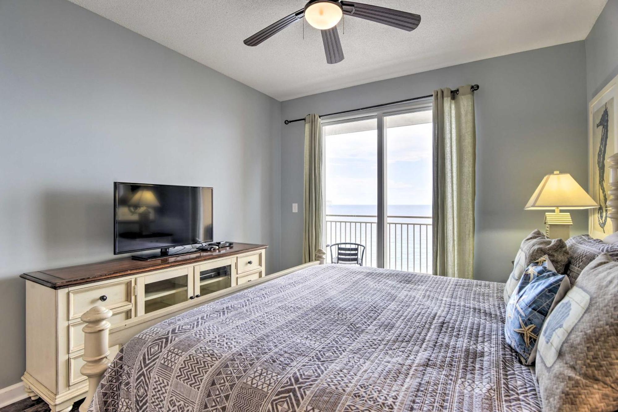 Oceanfront Pcb With Gulf Views And Pool Access!