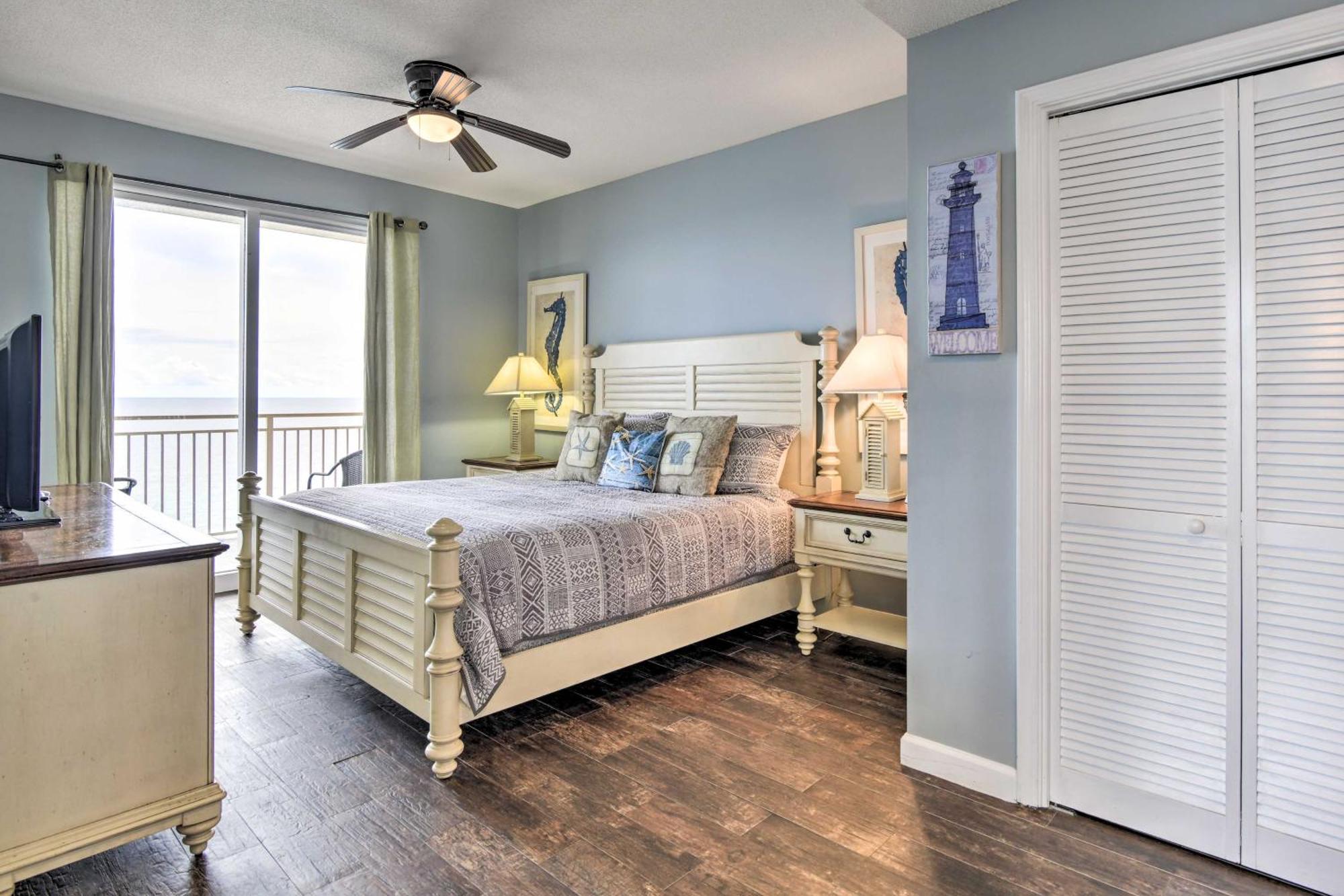 Oceanfront Pcb With Gulf Views And Pool Access! * Panama City Beach