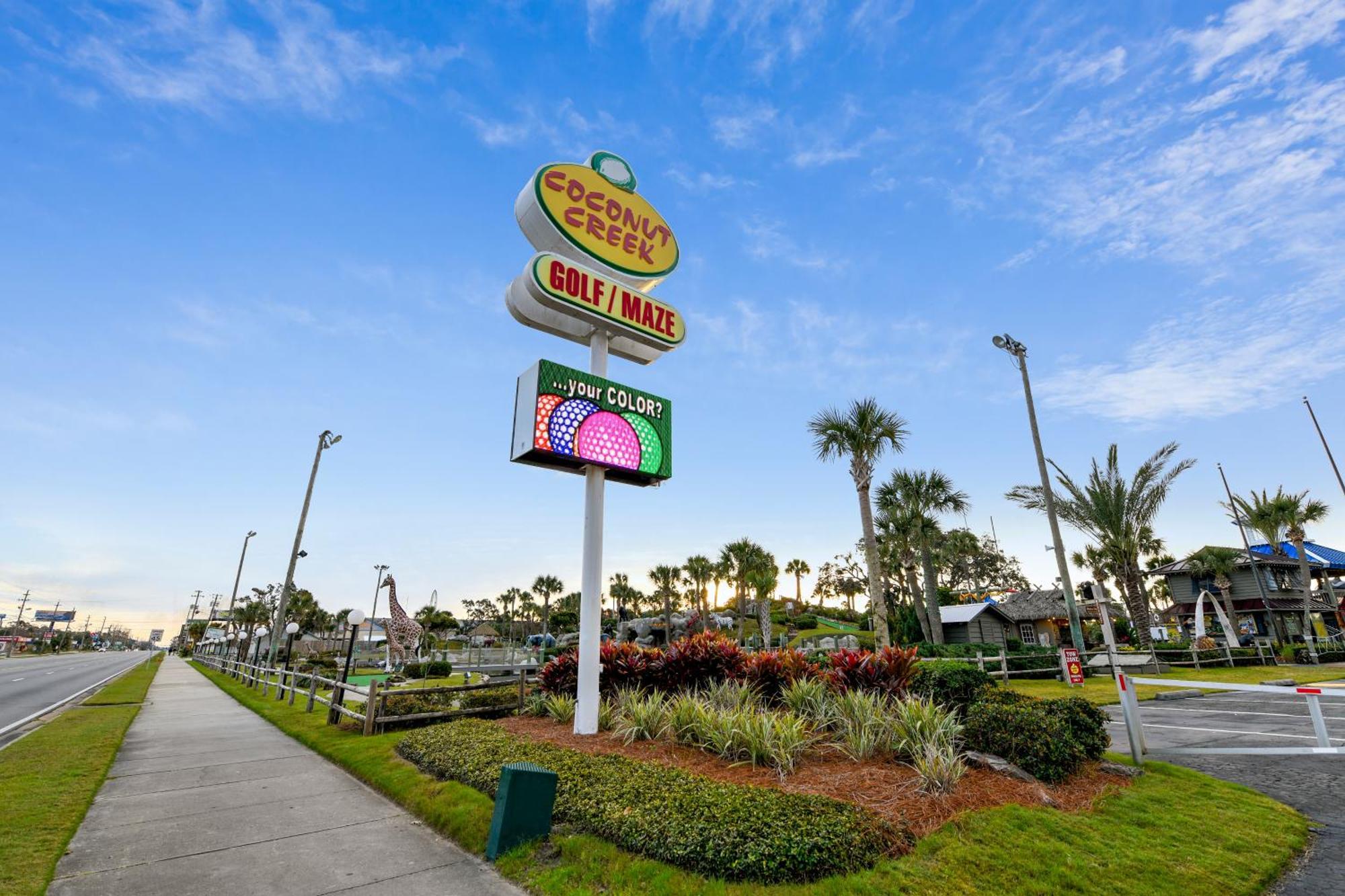 Laketown Wharf #1518 By Book That Panama City Beach