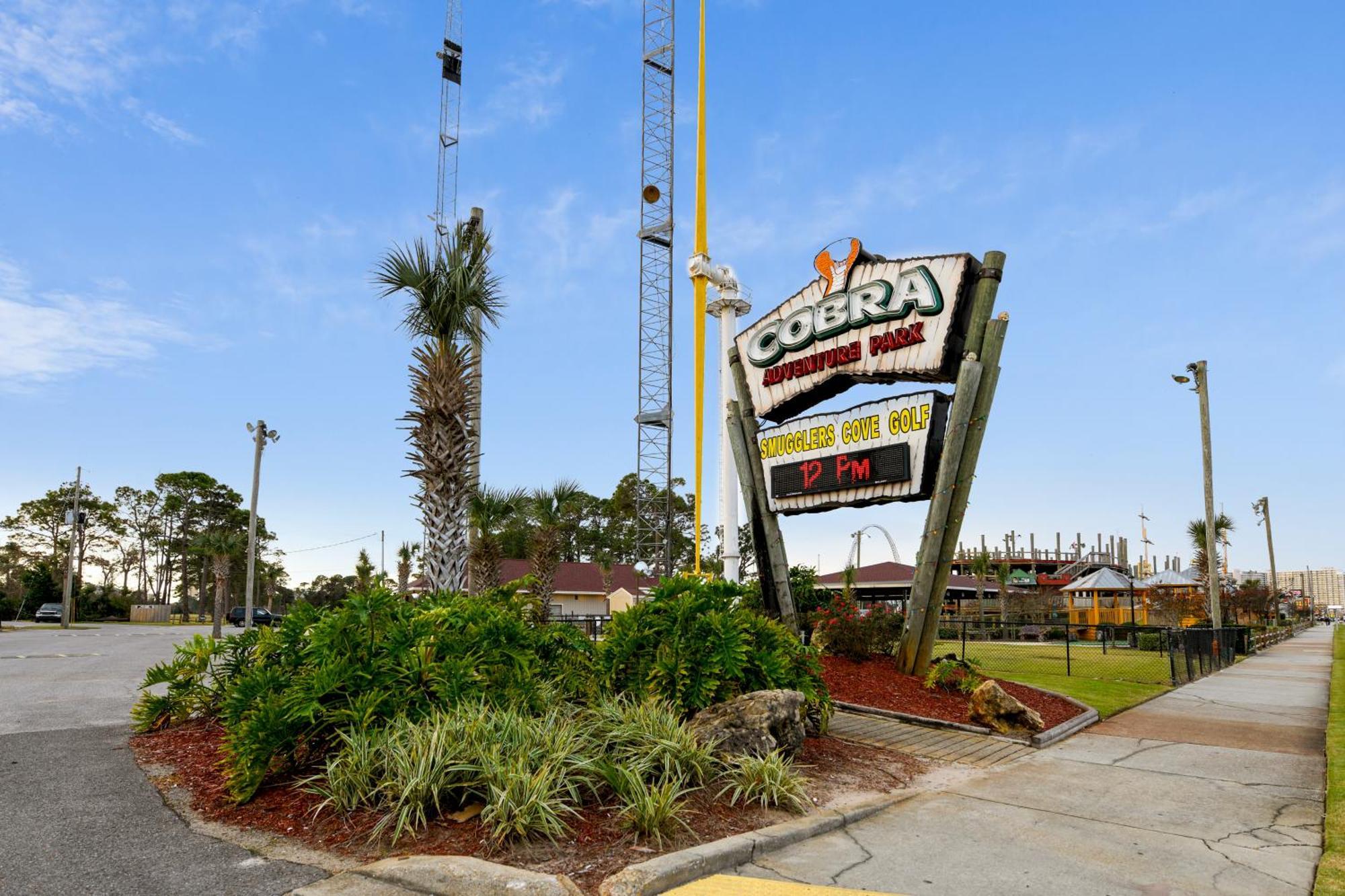 Laketown Wharf #1518 By Book That Panama City Beach