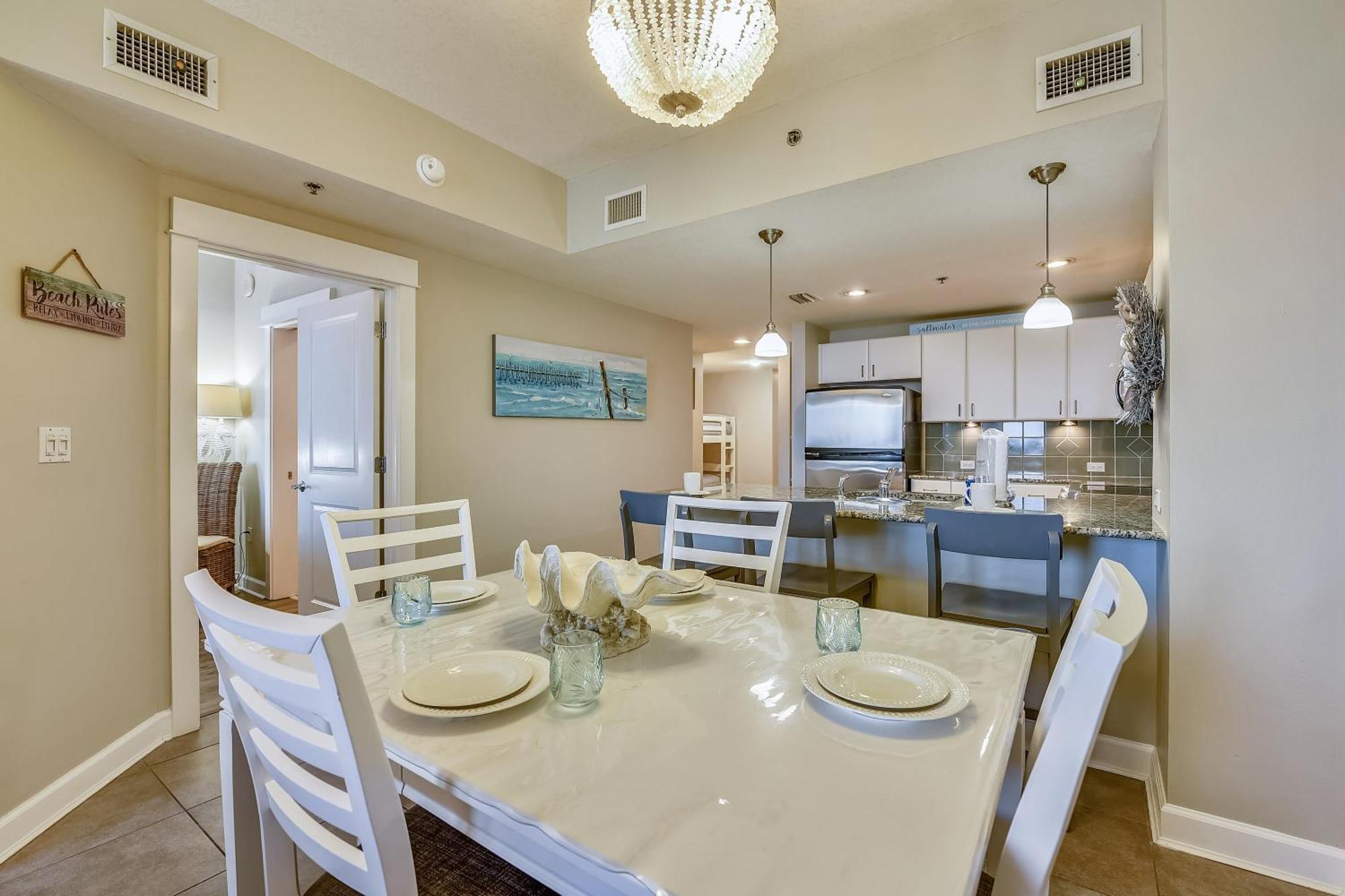 Grand Panama #908-1 By Book That Holiday home