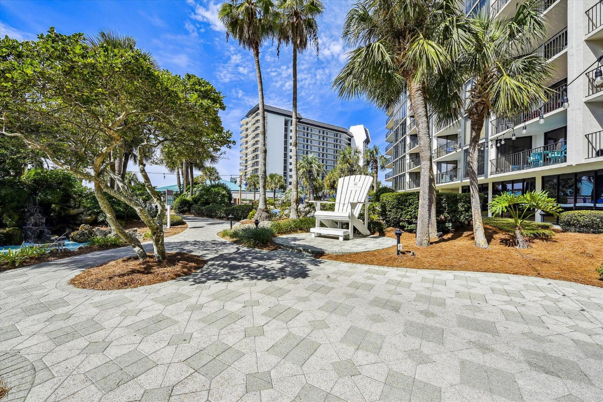 Holiday home Edgewater #1004 By Book That
