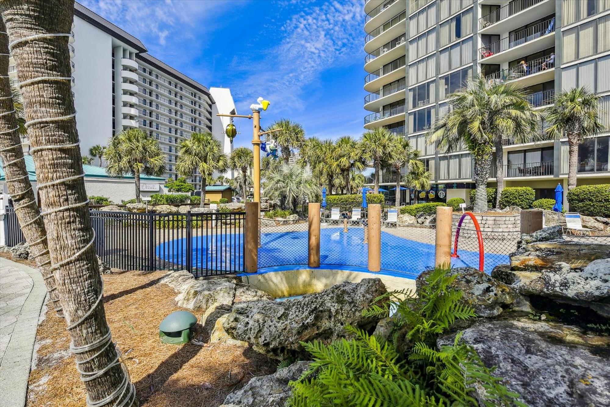 Holiday home Edgewater #1004 By Book That Panama City Beach