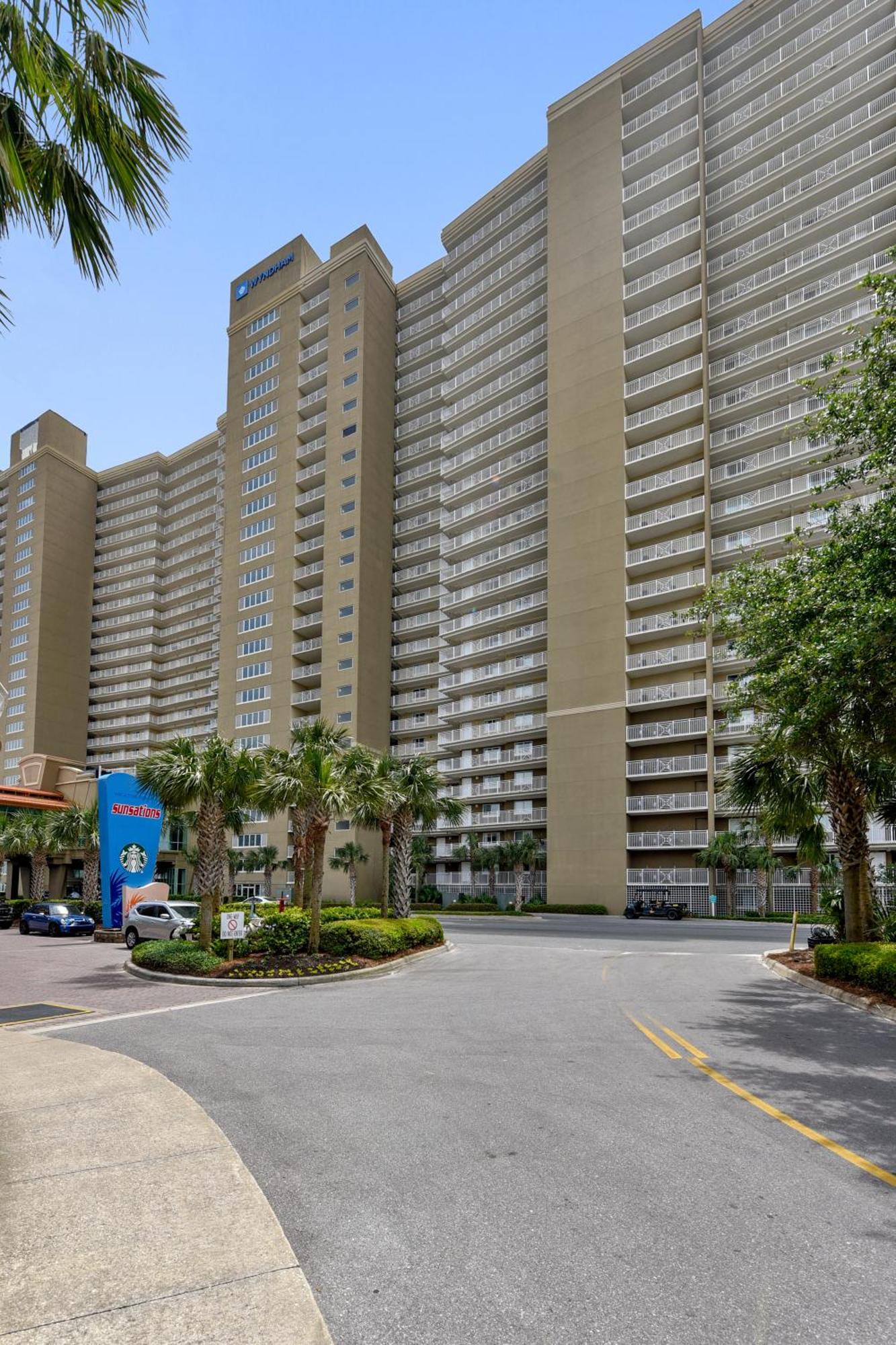 Holiday home Emerald #1227 By Book That Panama City Beach