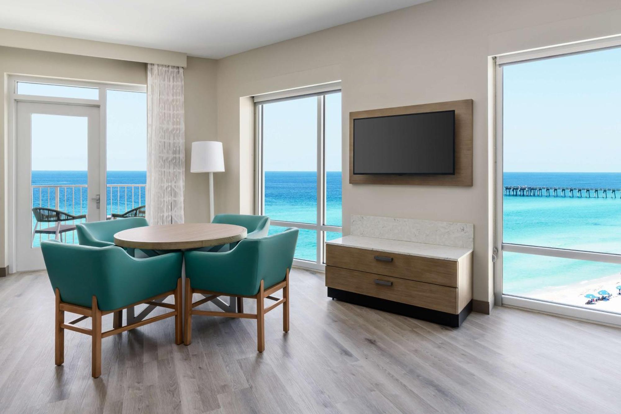 Hotel Hyatt Place Panama - Beachfront 5*