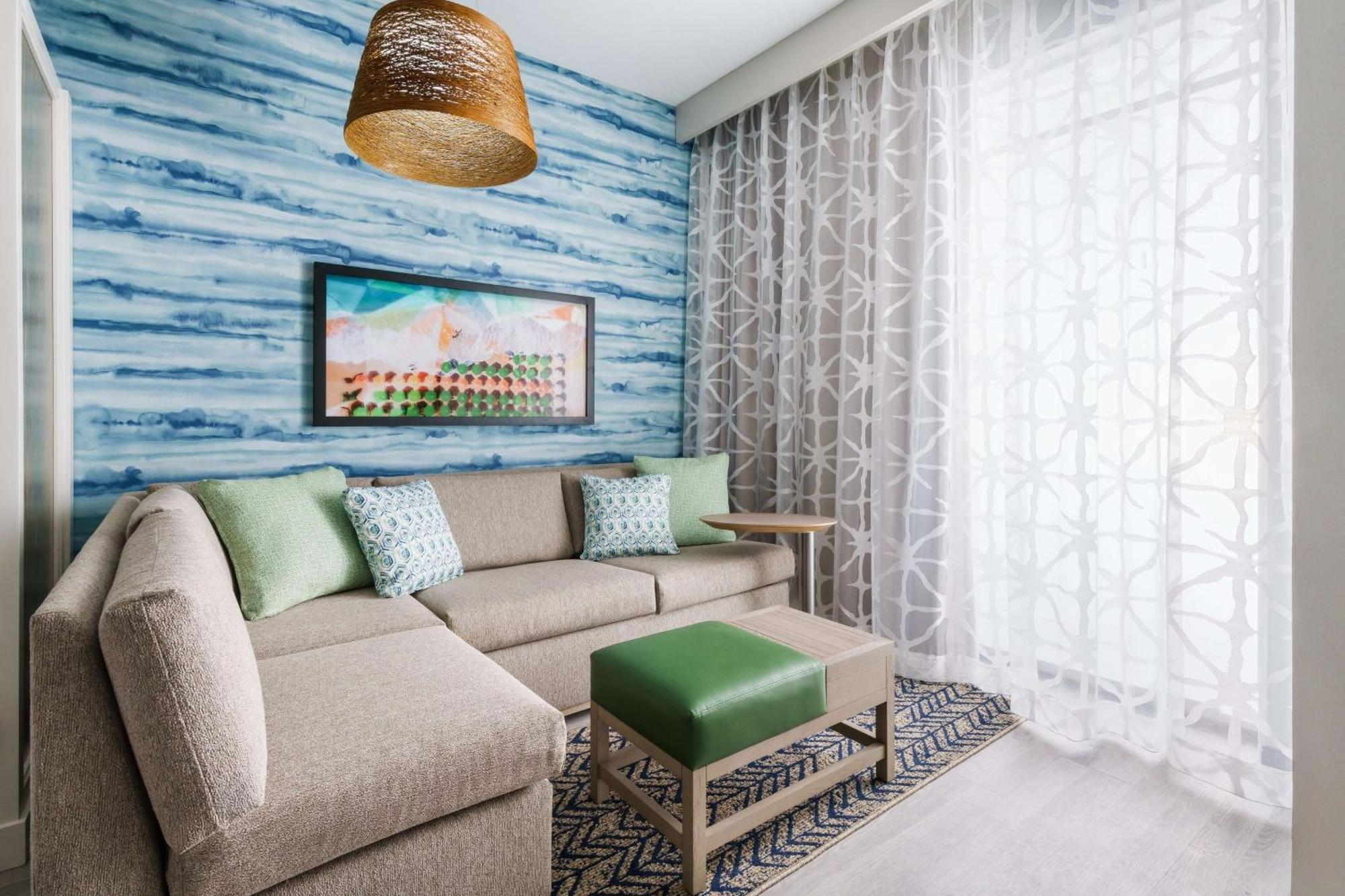 Hyatt Place Panama - Beachfront Hotel 5*