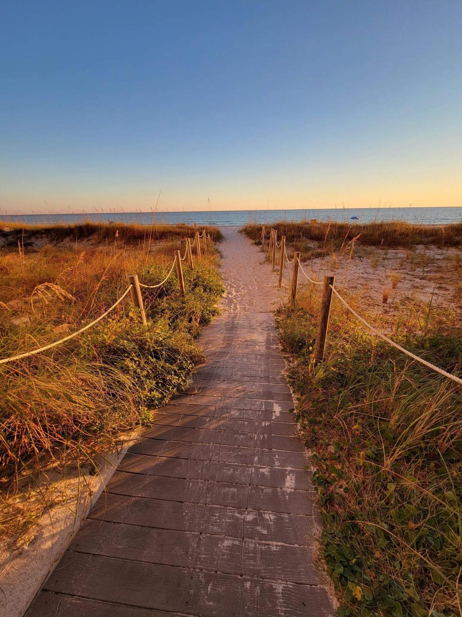 Recently Renovated 2bd, Sleeps 6 Pinnacle Port, With Boat Ramp Panama City Beach