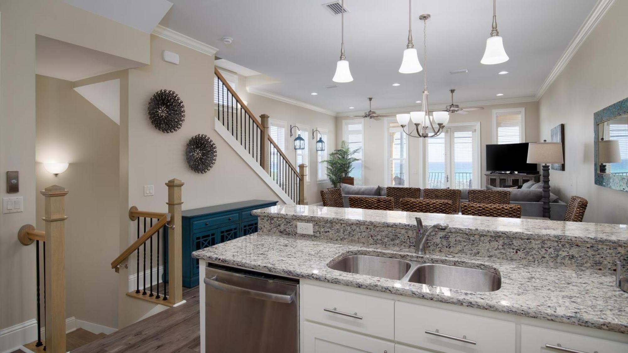 2 Gulf View Balconies! 3 Story Townhome With 4 Bedrooms, 4 Bathrooms! Sleeps12 Holiday home Panama City Beach