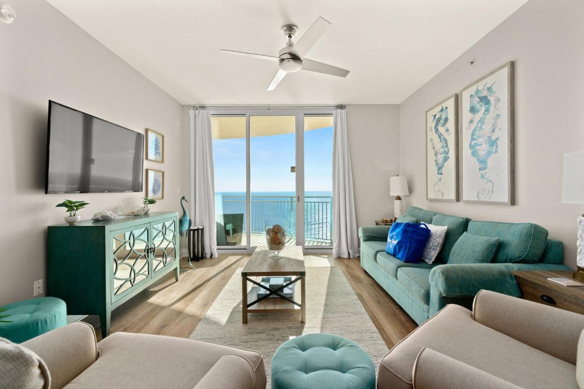 Aqua 2108 - Daze Holiday home