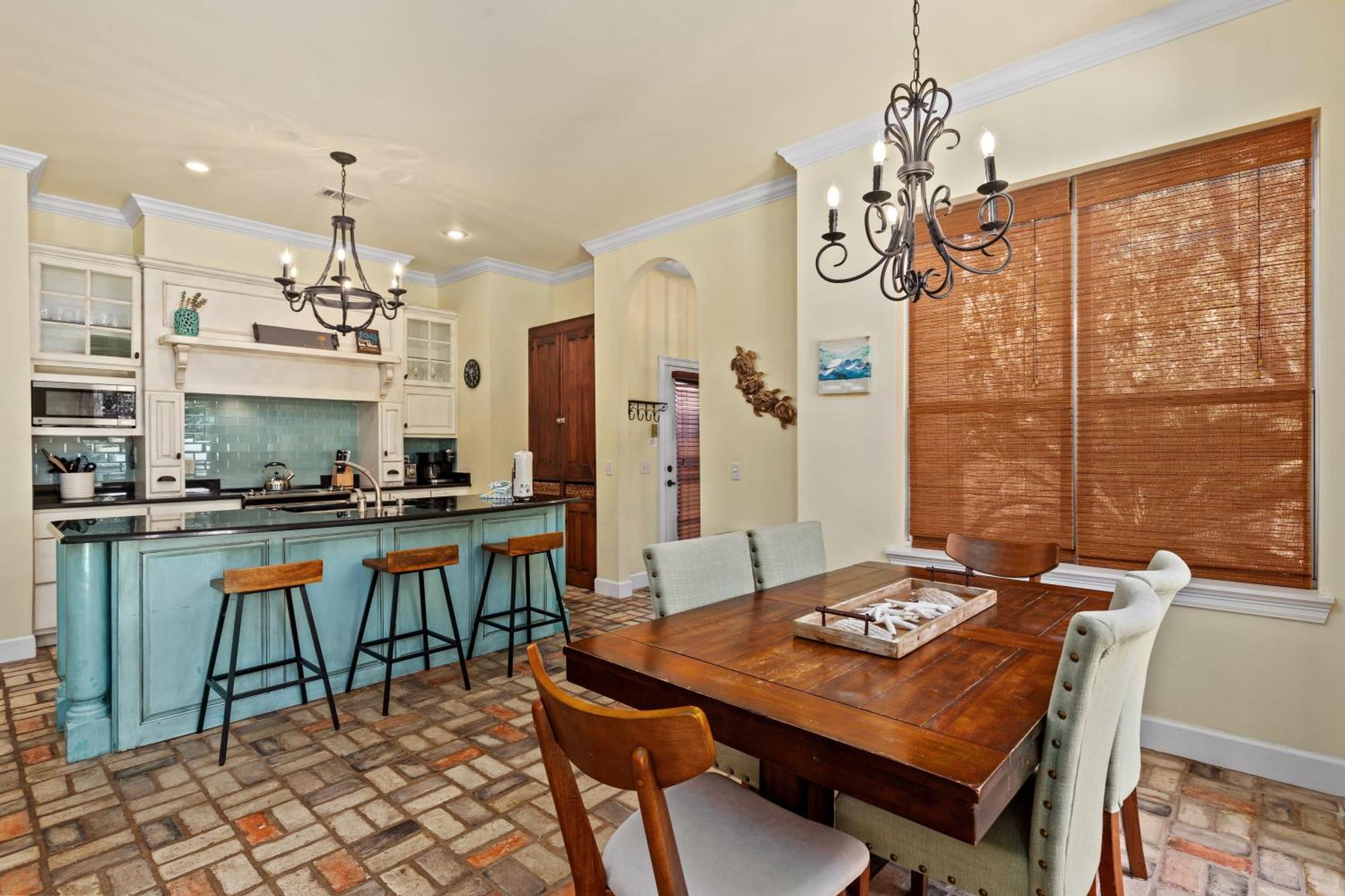 Holiday home 109 Island Cove Ct - Blue Palm Cove *