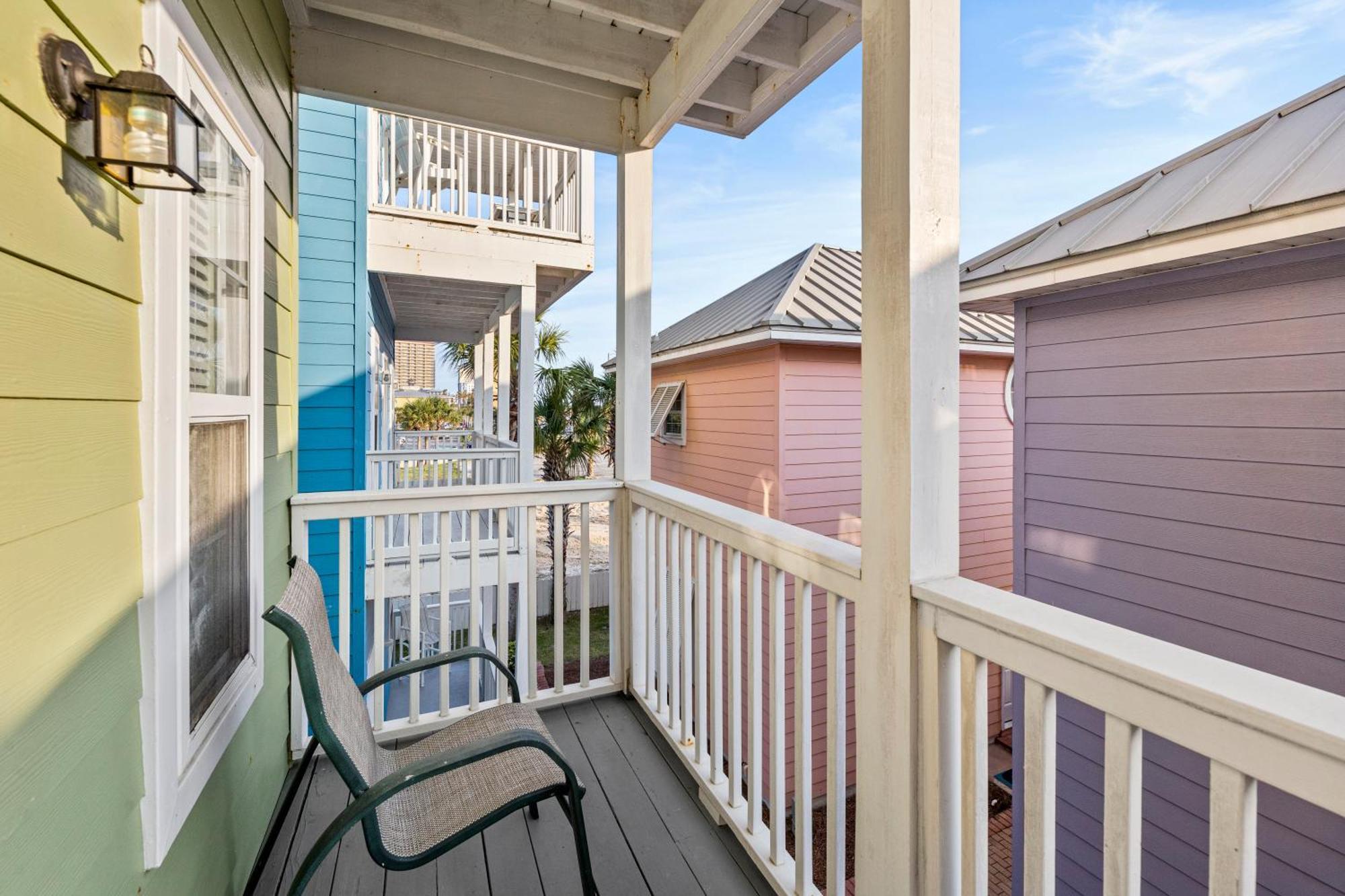 Holiday home Next To Pier Park! Steps From The Beach! Dog-friendly! Pool! Panama City Beach