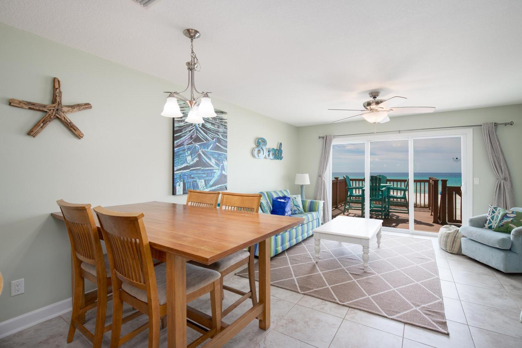 Spacious Waterfront Townhome - Just A Short Walk To Pier Park Holiday home *