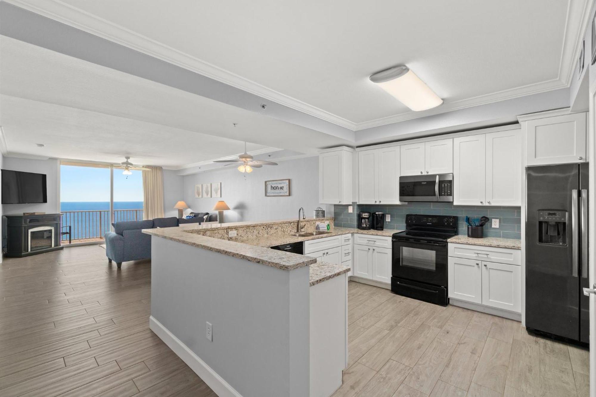 Holiday home Tidewater Luxury Penthouse With Amenities And A View! *