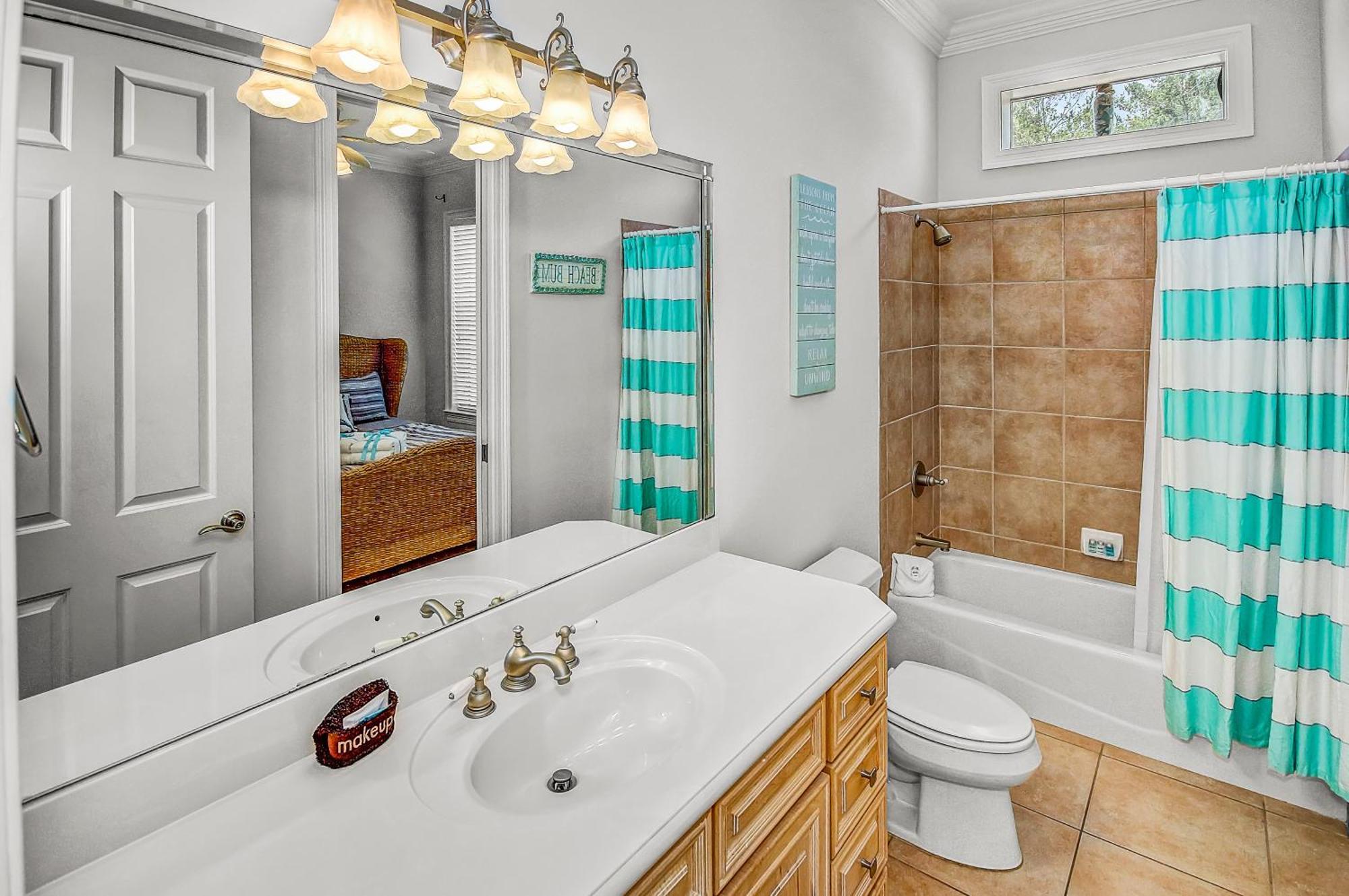136 La Valencia Cir - At Peace Holiday home