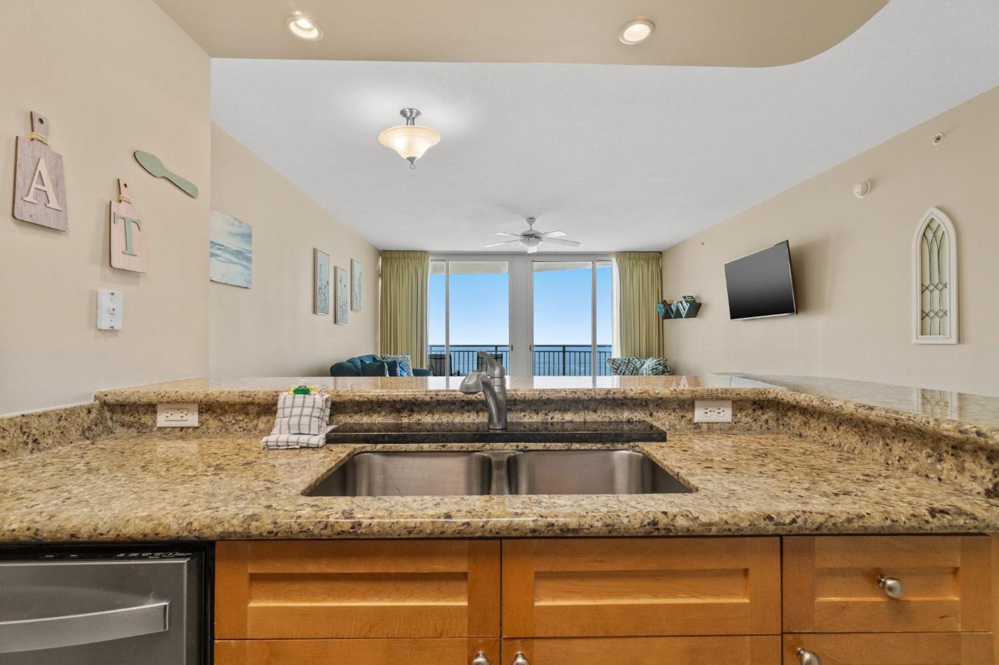 Beautiful 5th Floor Aqua Unit With Direct Ocean Views, Sleeps 8! * Panama City Beach