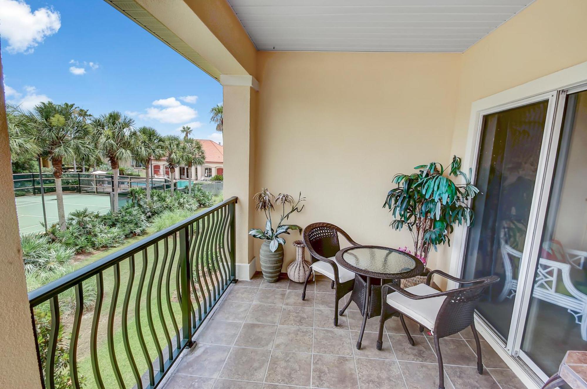 136 La Valencia Cir - At Peace