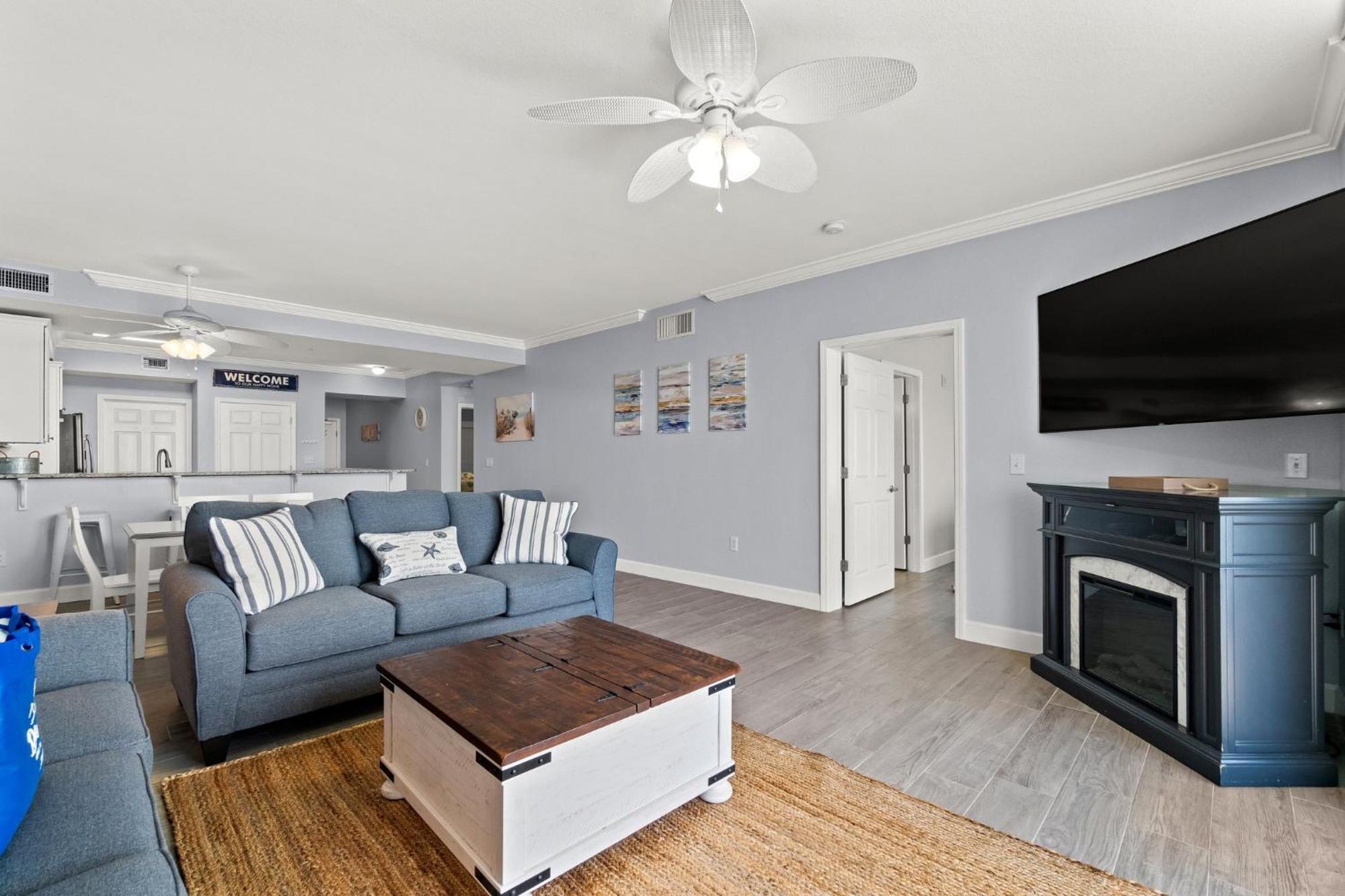 Tidewater Luxury Penthouse With Amenities And A View! Panama City Beach