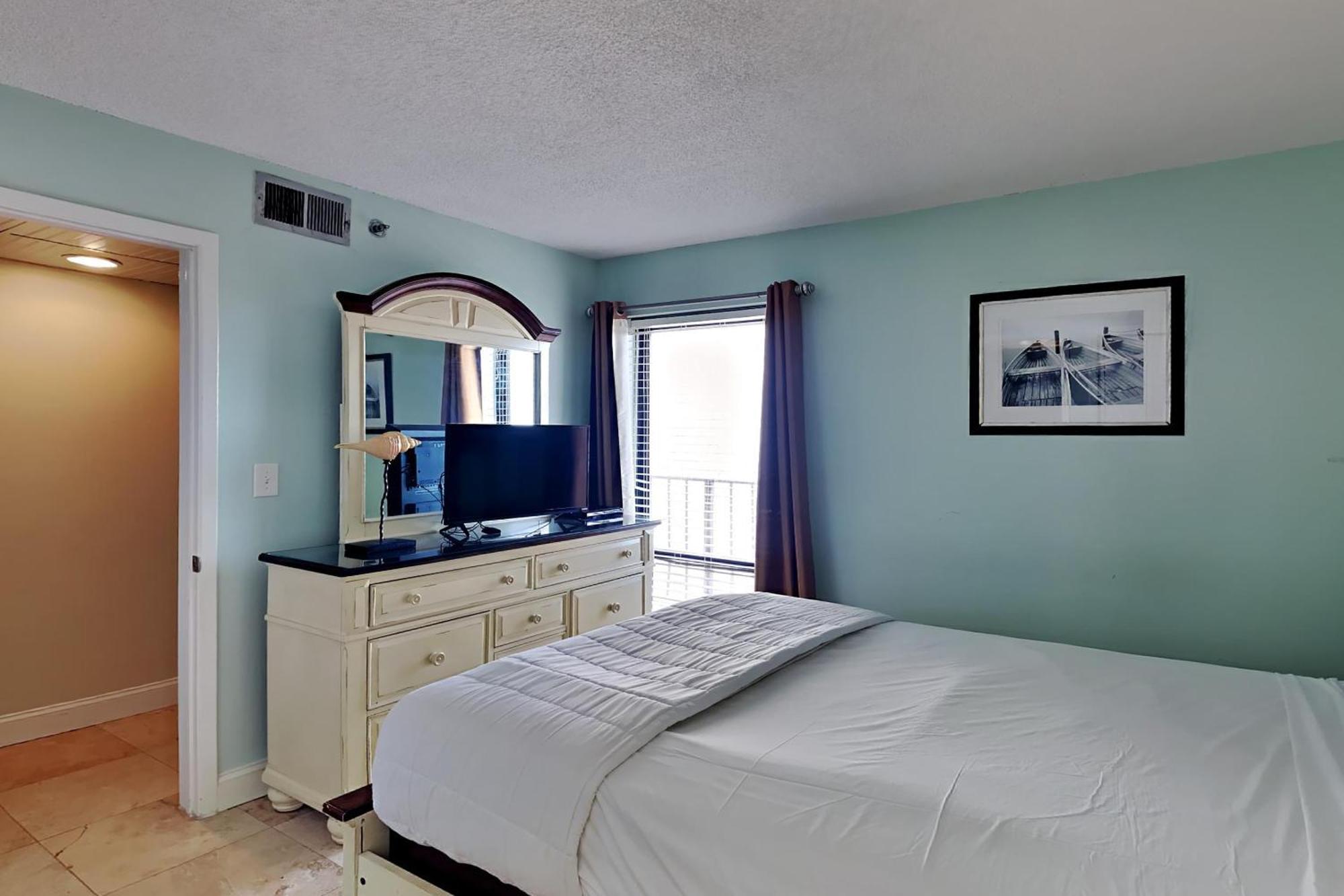 Edgewater Tower Iii 406 Apartment Panama City Beach