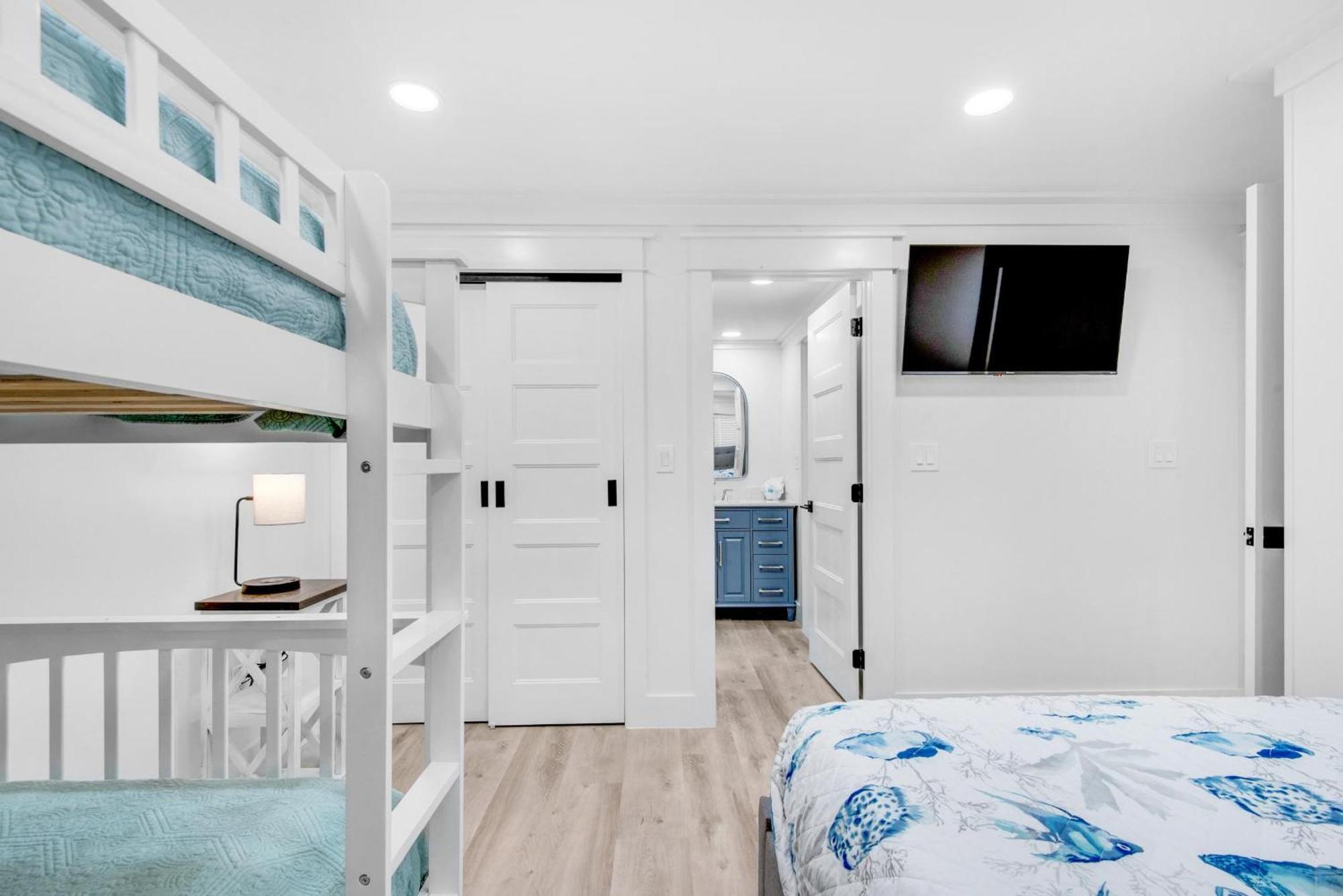 Holiday home Edgewater Tower 1-1106 Panama City Beach