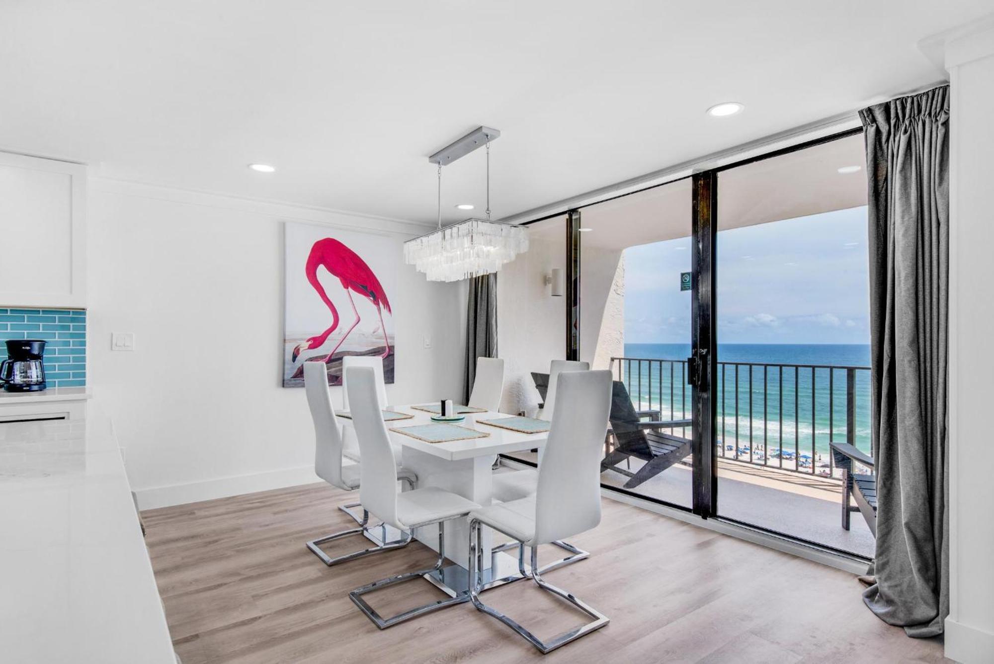 Edgewater Tower 1-1106 Holiday home
