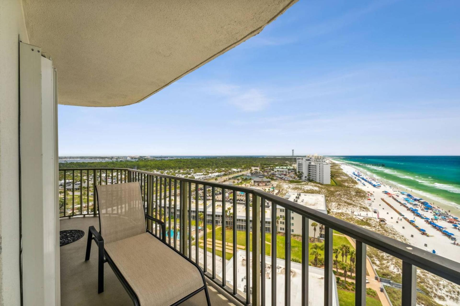 Commodore 1301 * Panama City Beach