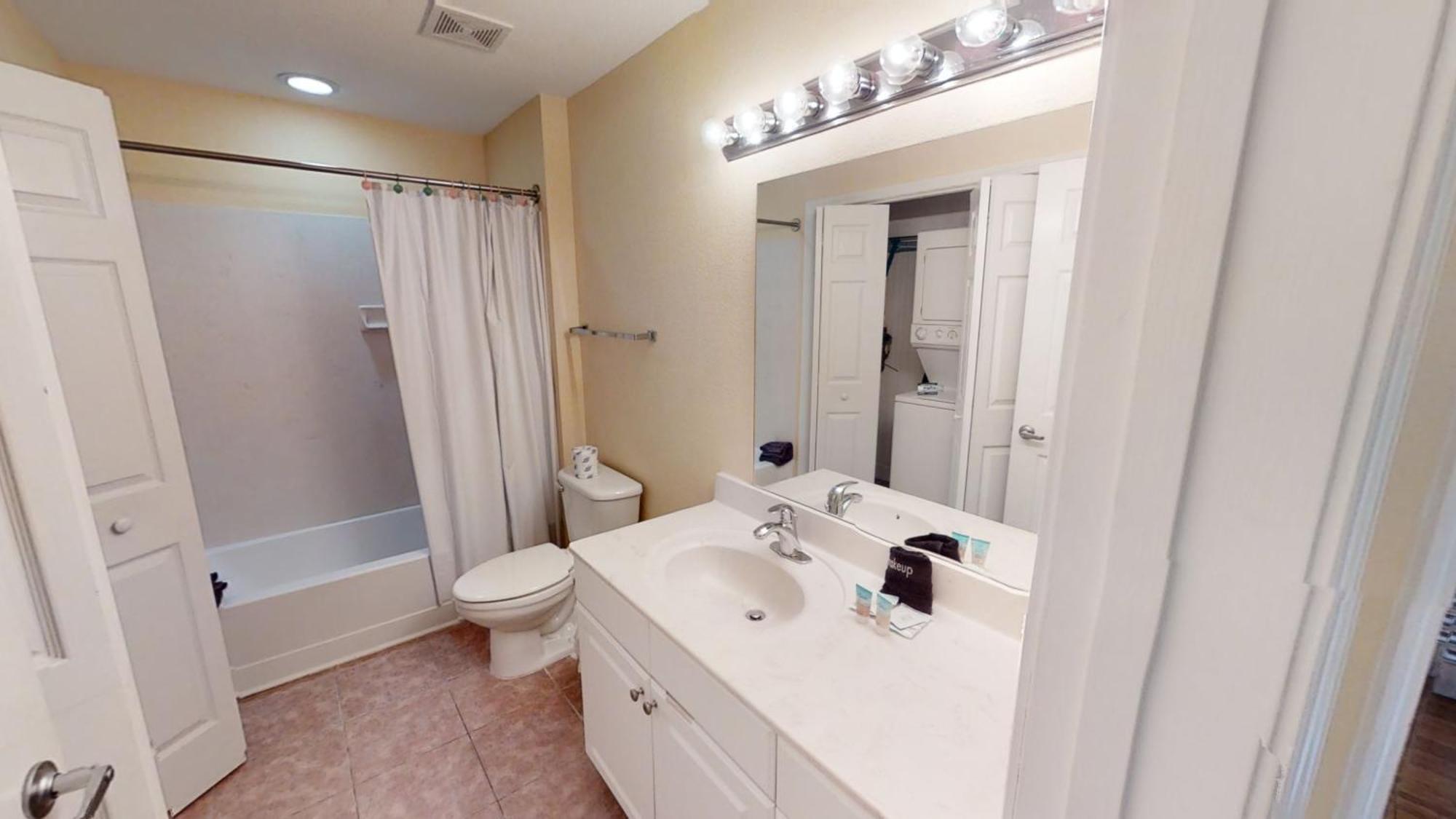 Tidewater 2502 Holiday home