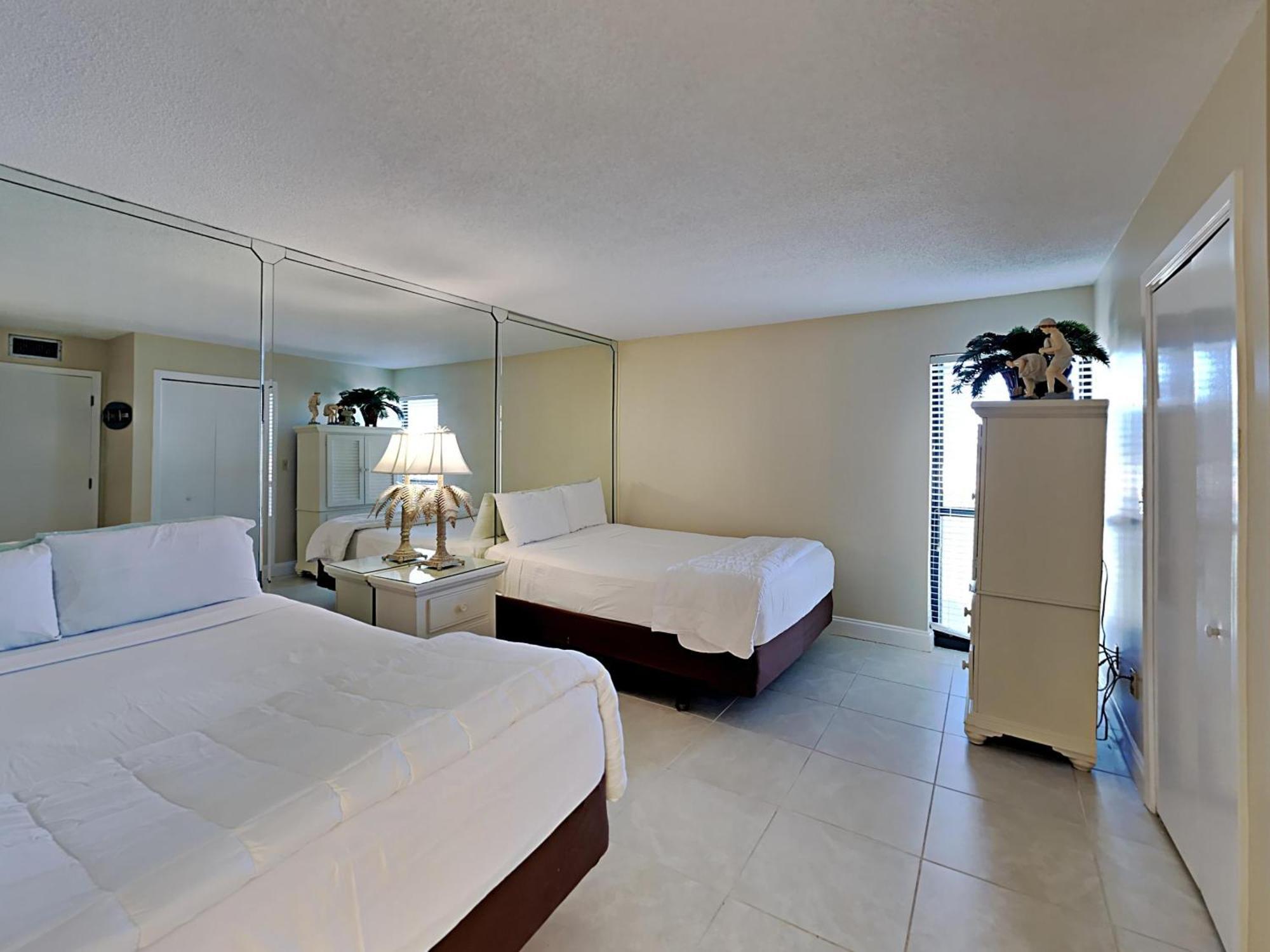 Edgewater Tower I 610 Apartment *
