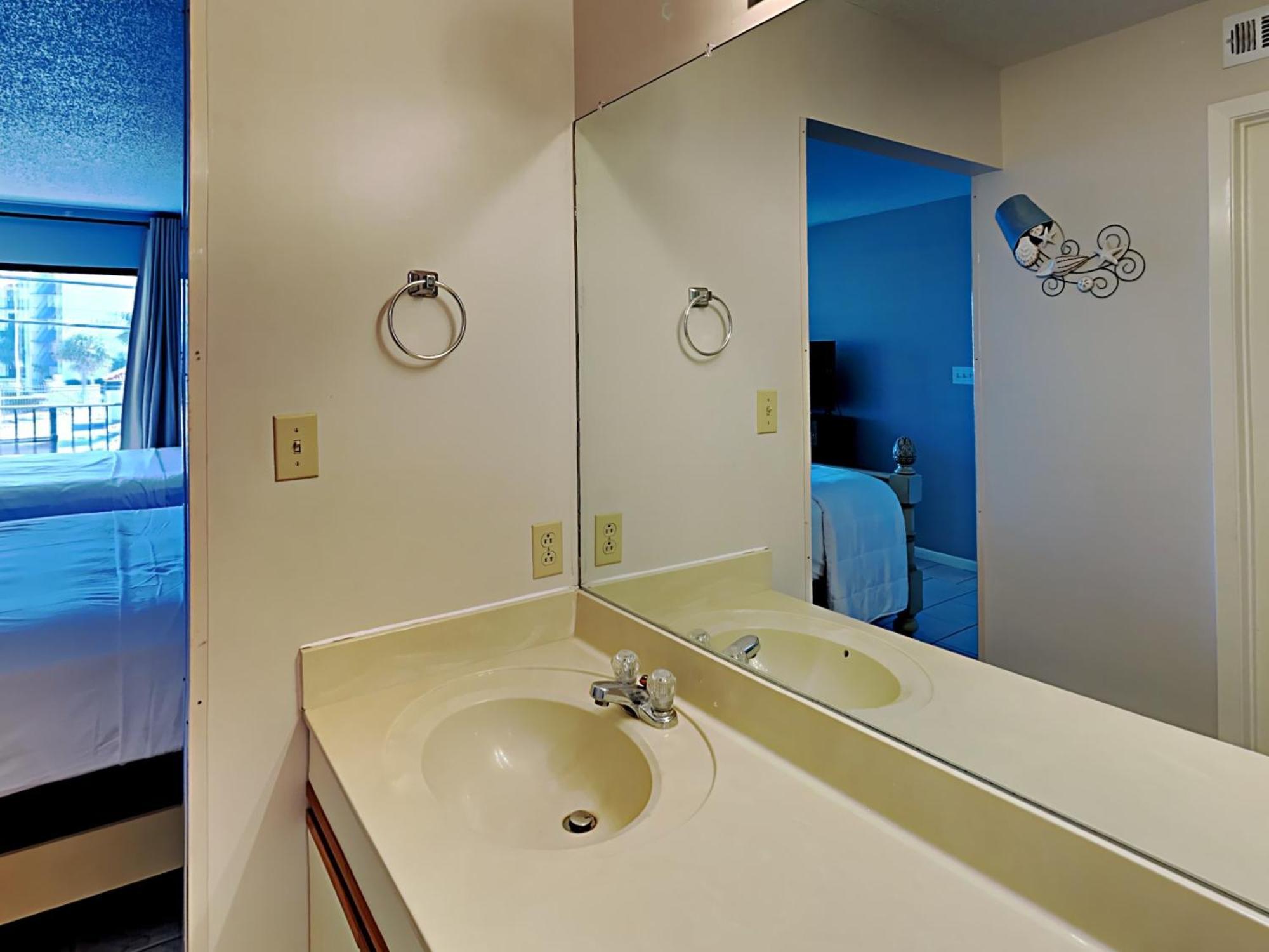 Apartment Edgewater 3209
