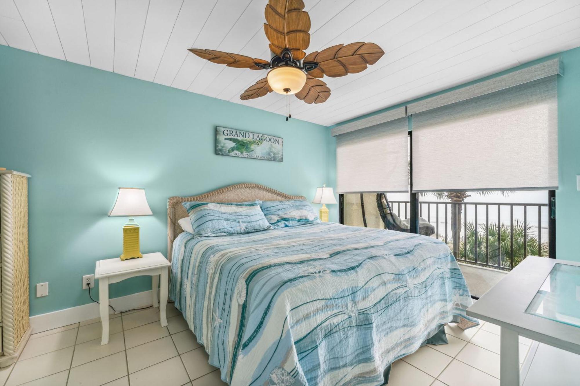 Ocean Front Turtle's Nest At The Commodore 202 Aparthotel *