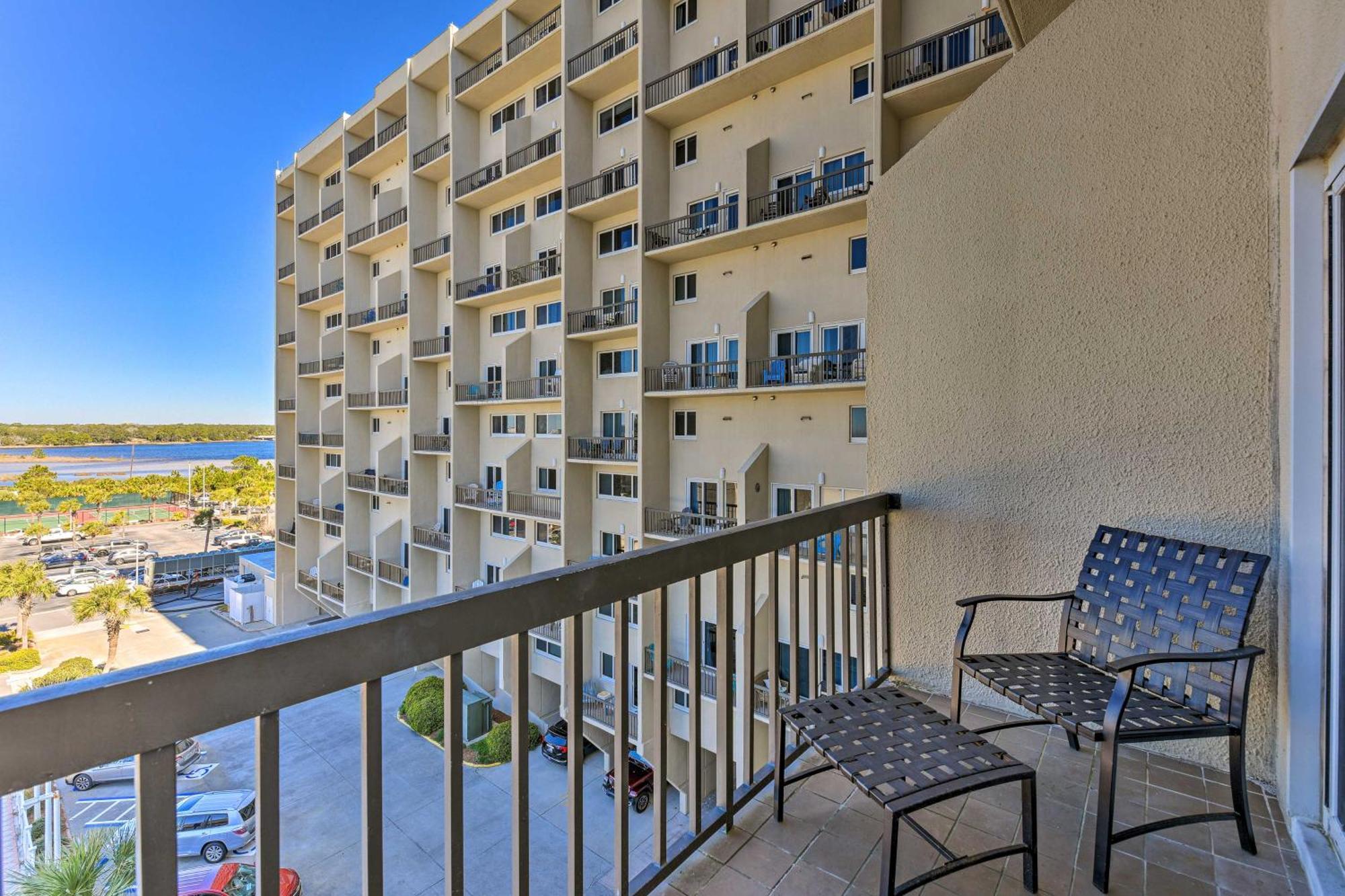 Panama Beachfront Condo, Near Pier Park! *