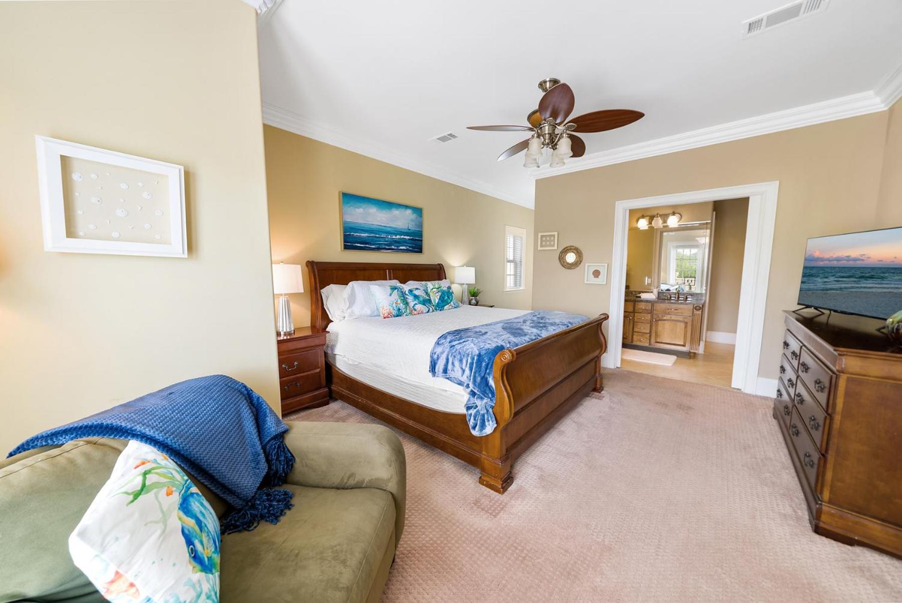 Villa Spring Special, Lux 4br House Sleeps 12, Pool, Elevator, King Bed Panama City Beach